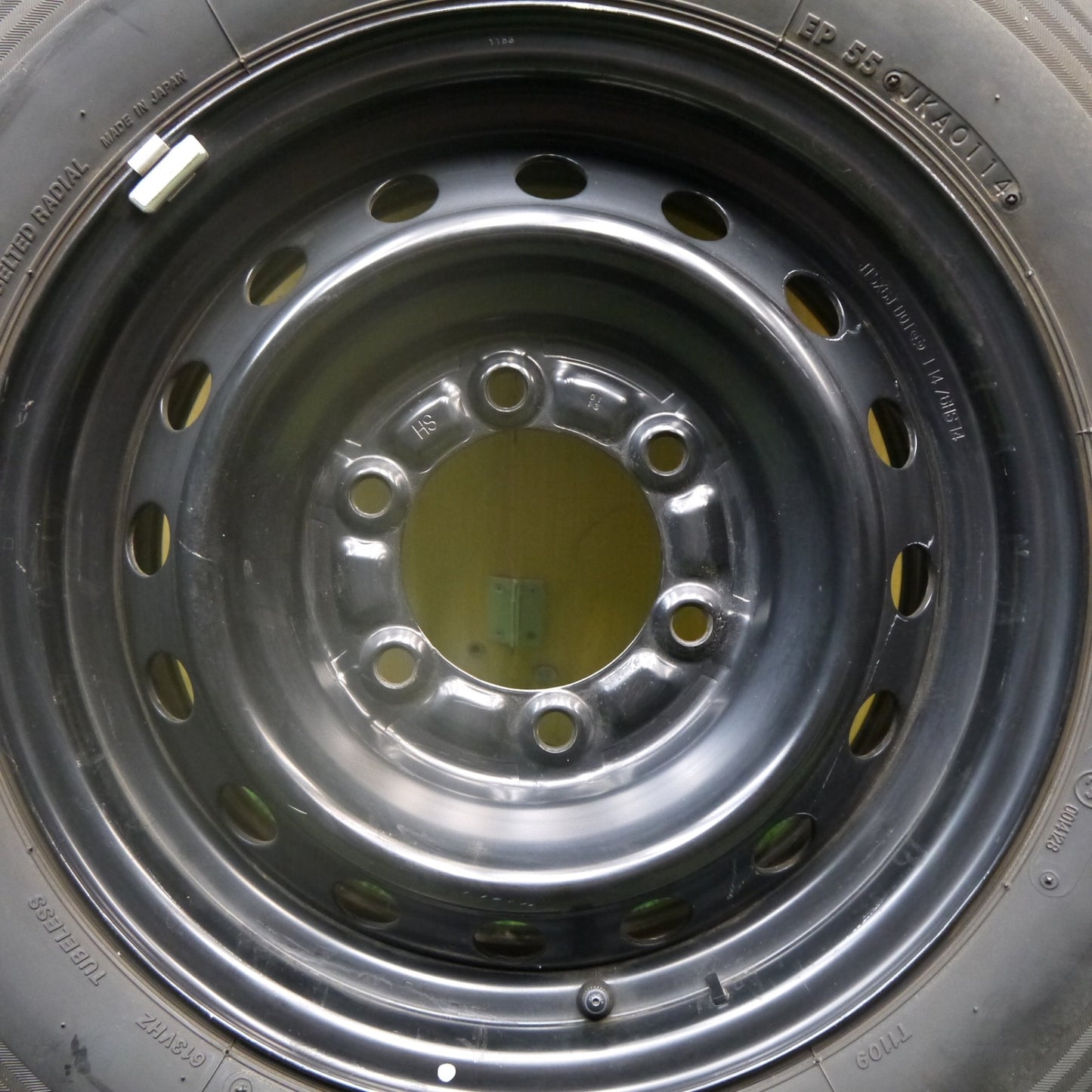 バリ溝！キレイ！9.5分！1本★トヨタ ハイエース 純正 スチール 195/80R15 107/105L ブリヂストン RD-613 STEEL 15インチ PCD139.7/6H★5072905Hノ