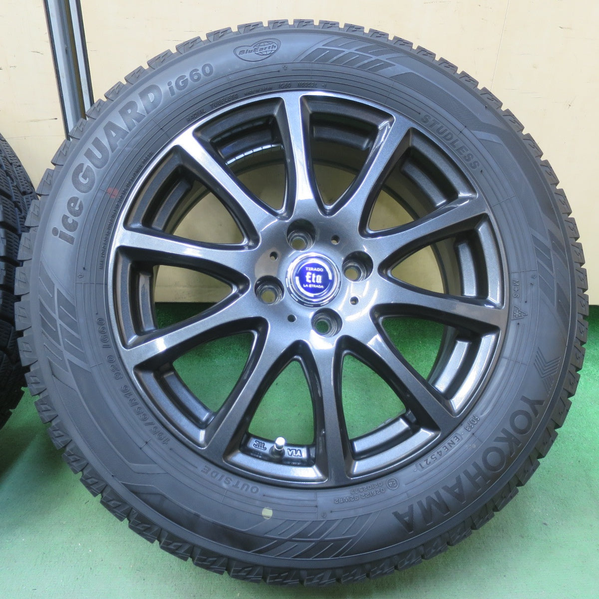 バリ溝！キレイ！8.5分◎スタッドレス 195/65R16 ヨコハマ アイスガード iG60 TIRADO Eta LA STRADA ティラード 16インチ PCD100/4H◎6061505イス