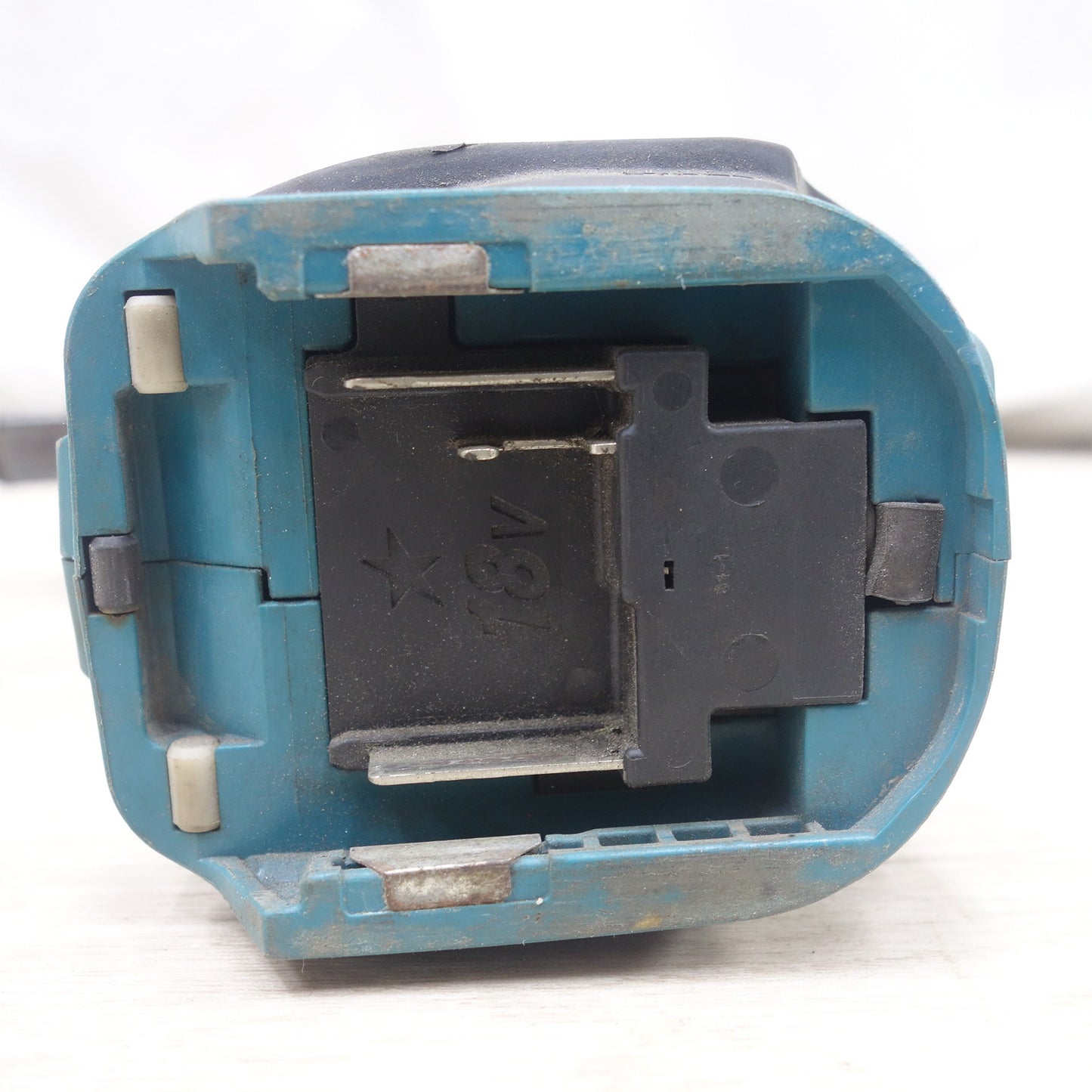 [送料無料] ◆マキタ 充電式 インパクト レンチ TW1001D 電動 工具 コードレス 18V makita◆