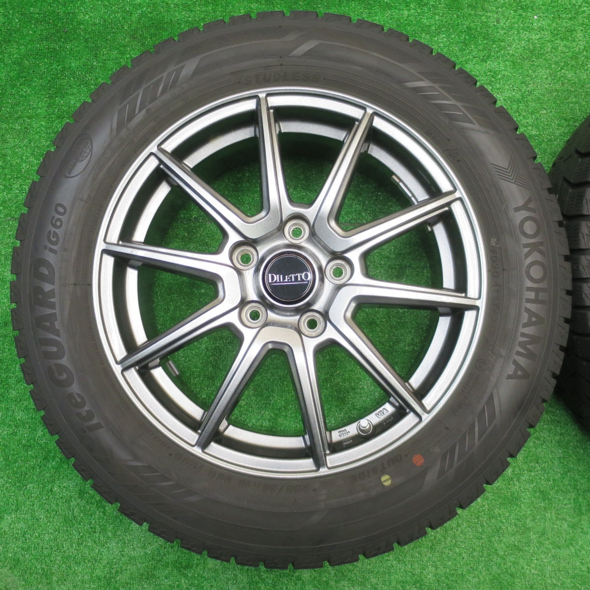 バリ溝！キレイ！9.5分★スタッドレス 205/60R16 ヨコハマ アイスガード iG60 DILETTO ディレット 16インチ PCD114.3/5H★5100805NJス