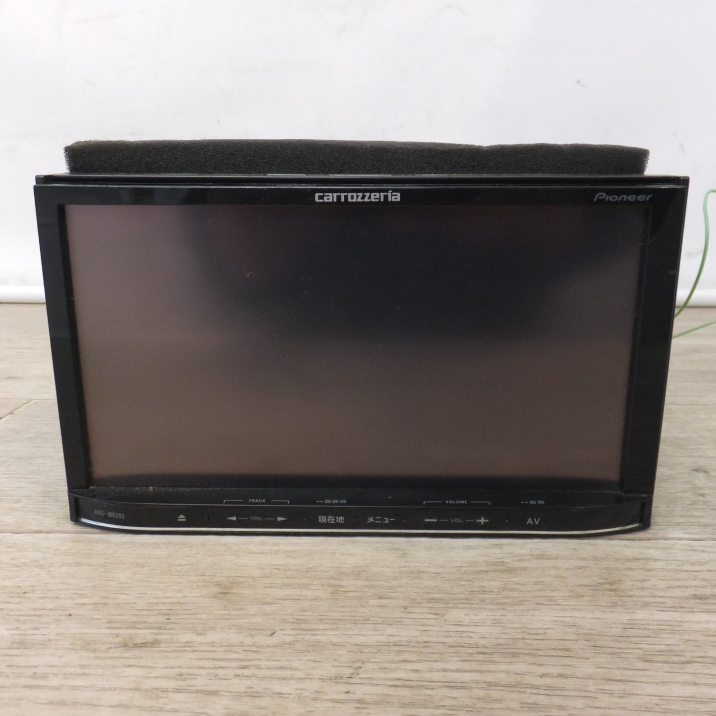 [送料無料] 現状品★カロッツェリア carrozzeria AV一体型メモリーナビゲーション 楽ナビLite AVIC-MRZ05★