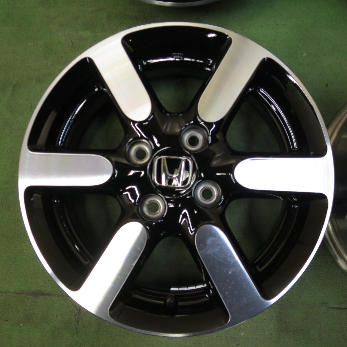 新車外し★ホンダ JG 3 N-ONE プレミアム 純正 ENKEI ホイール 14インチ Nワン N ONE エンケイ 14×4.5J PCD100/4H★6071101NGホ