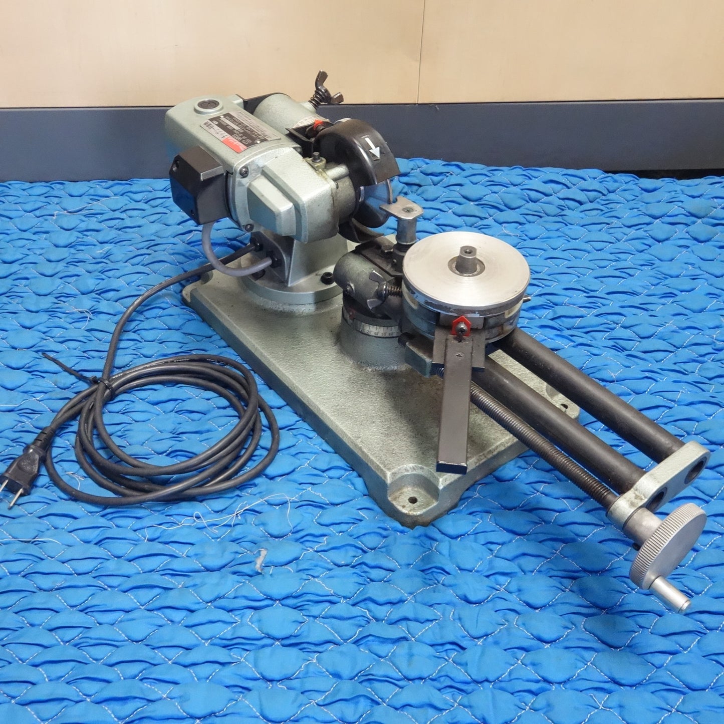 [送料無料] ☆マキタ チップソー ダイヤモンド 研磨機 120-500mm 100V 9803 外箱付き 電動 工具☆
