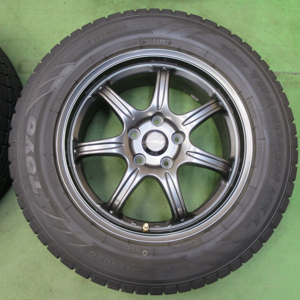 キレイ★FAINAL SPEED 改 225/65R17 スタッドレス トーヨー ウインター トランパス MK4α 17インチ ファイナルスピード PCD114.3/5H★5100901イス