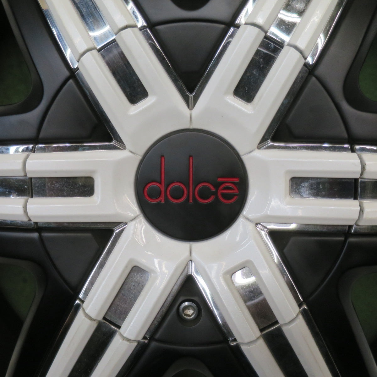 4本価格◎dolce DC48LX 275/30R24 デリンテ デザート ストーム D8 ドルチェ 24インチ PCD139.7/6H◎6052503NJノ