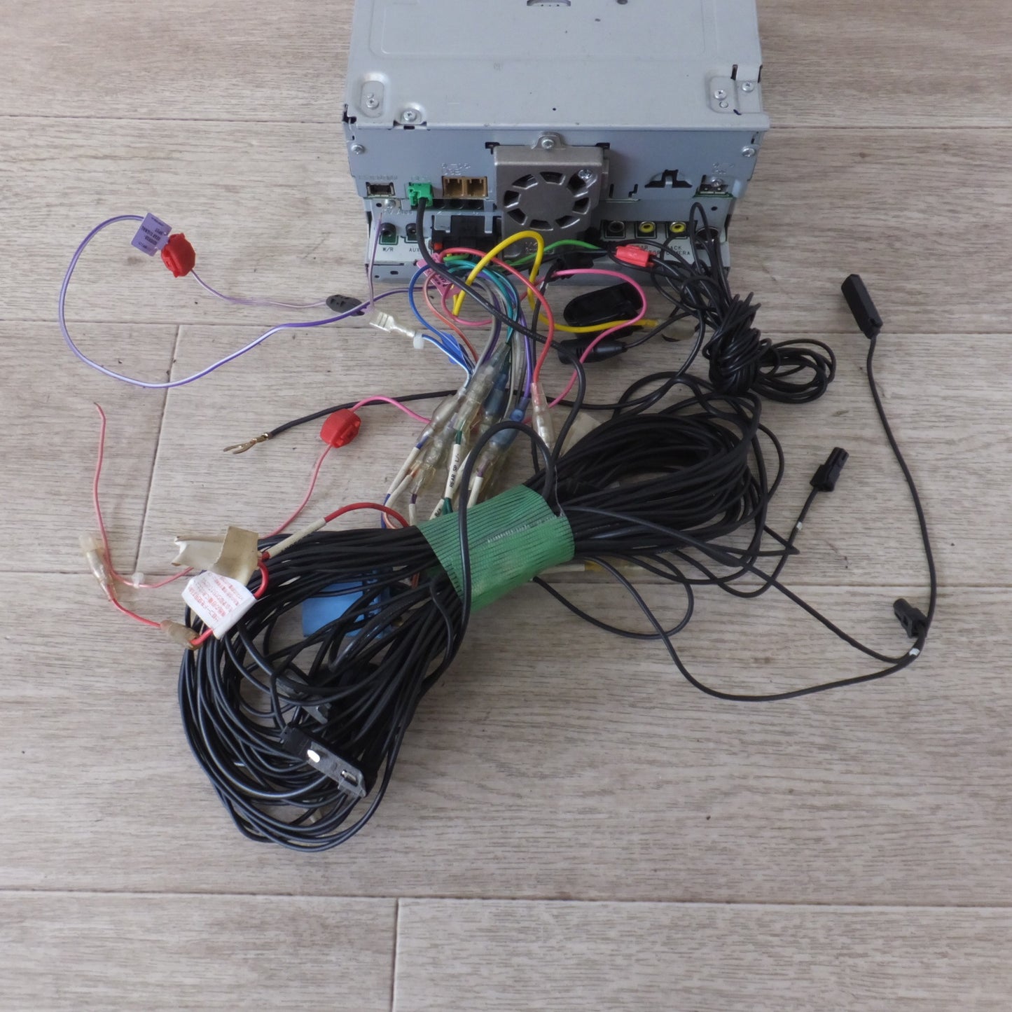 [送料無料] ★カロッツェリア carrozzeria AV一体型メモリーナビゲーション 楽ナビ AVIC-RZ77(11)★