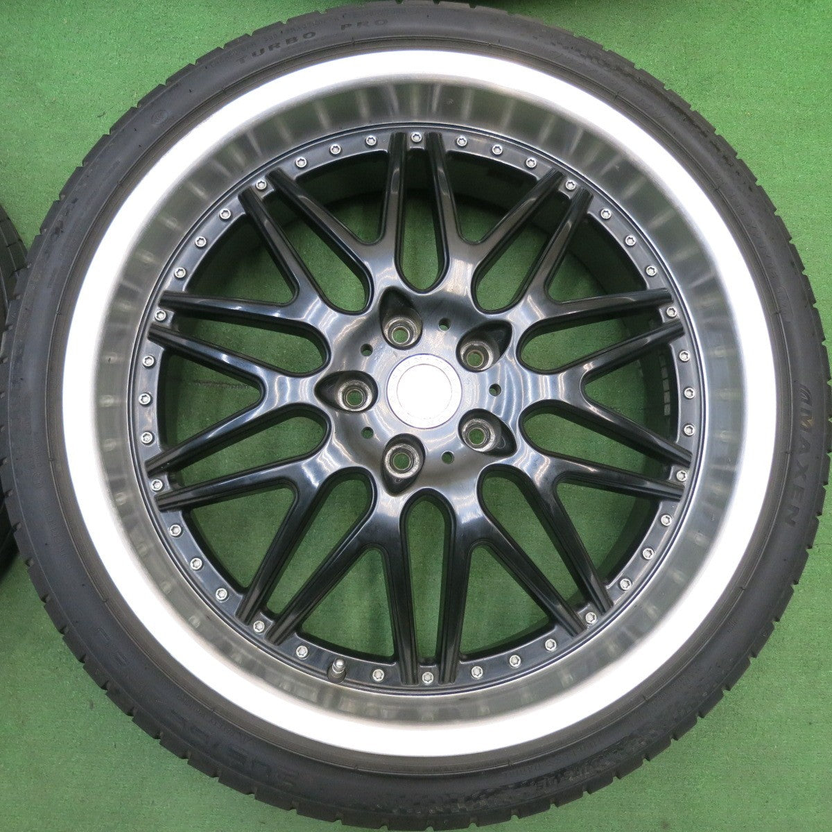 バリ溝！25年！9分★245/35R20 マクセン ターボ プロ HP DESIGN Nero HPデザイン ネロ 20インチ PCD114.3/5H★6050308HAノ