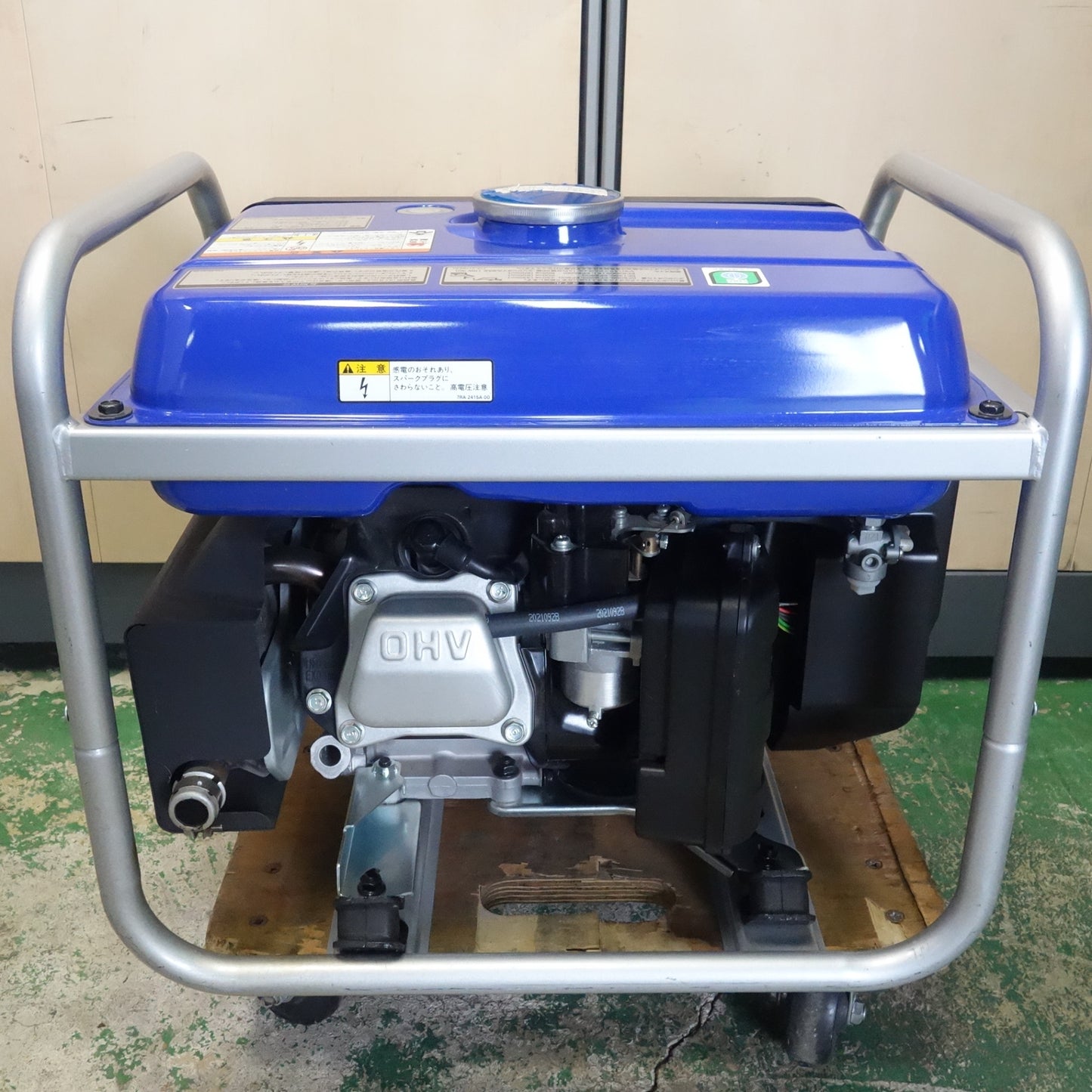 [送料無料] キレイ☆ヤマハ 100V 2.5kVA インバーター 発電機 EF2500i 50 / 60Hz ガソリン エンジン YAMAHA☆