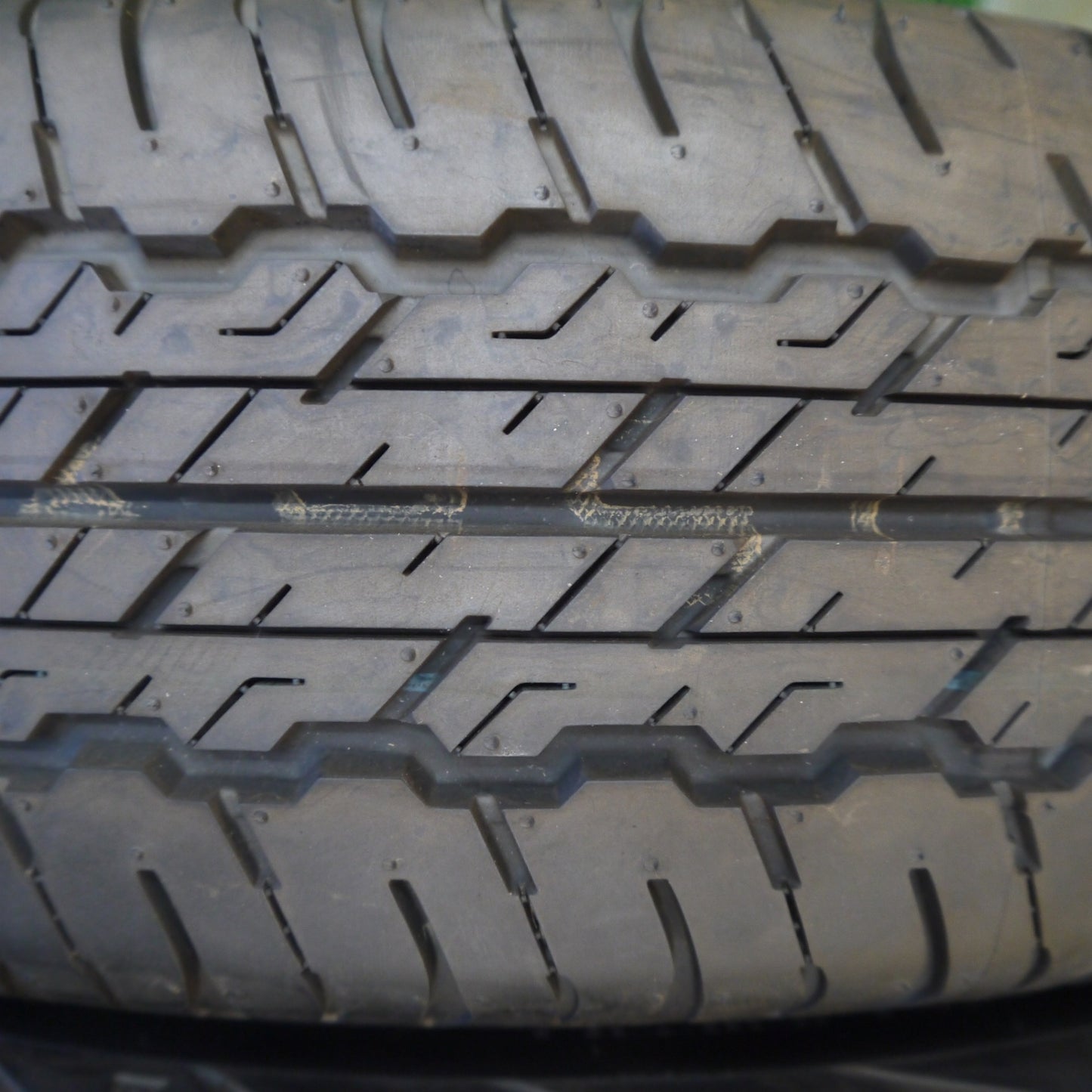 新車外し！22年★195/80R15 ダンロップ AT20 グラントレック タイヤ 15インチ ジムニーシエラ ジムニーノマド 等★6070703Hノタ