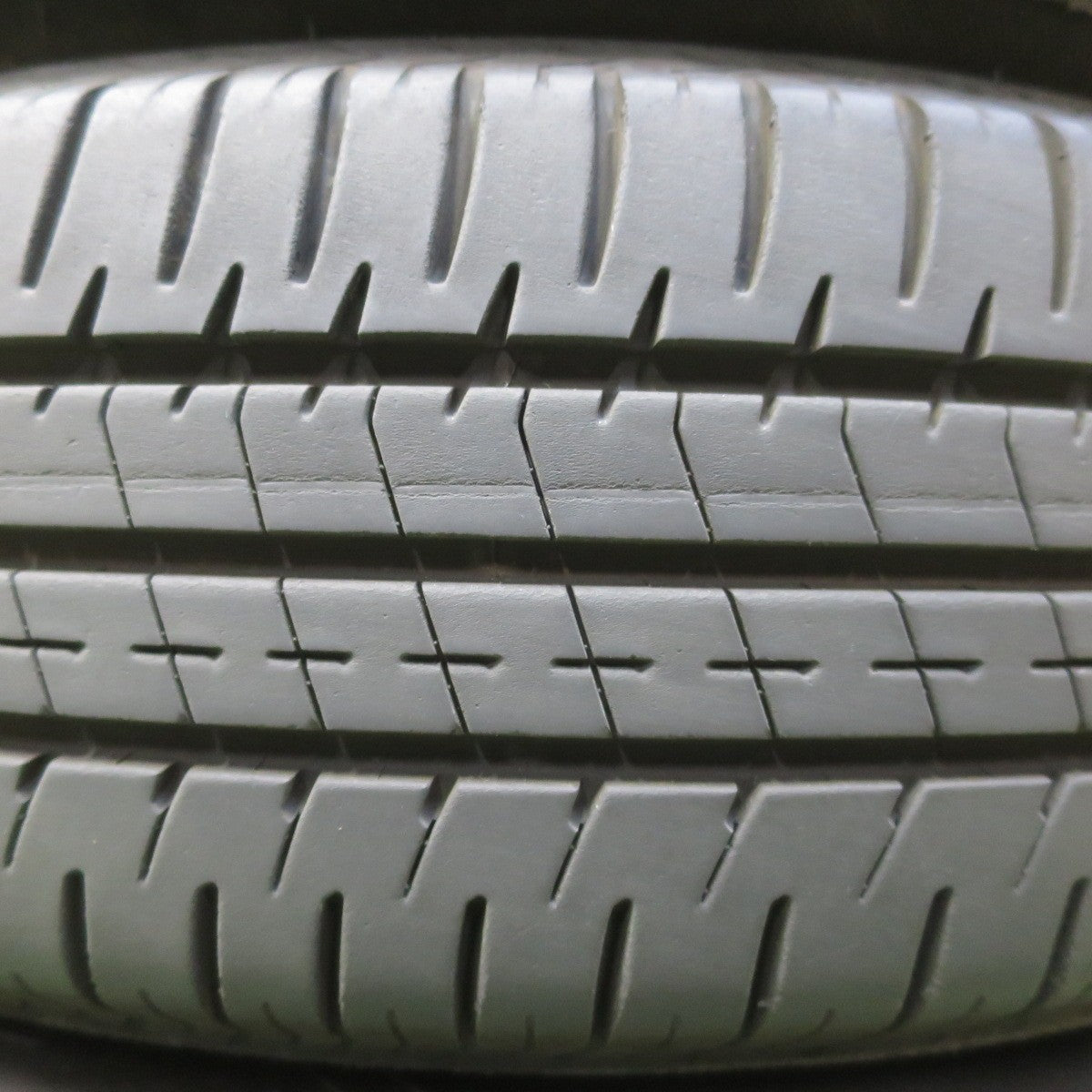 4本価格！25年◎165/70R14 ブリヂストン エコピア NH200C スチール ホイール ホイール キャップ 付き 14インチ PCD100/4H◎6081902イノ