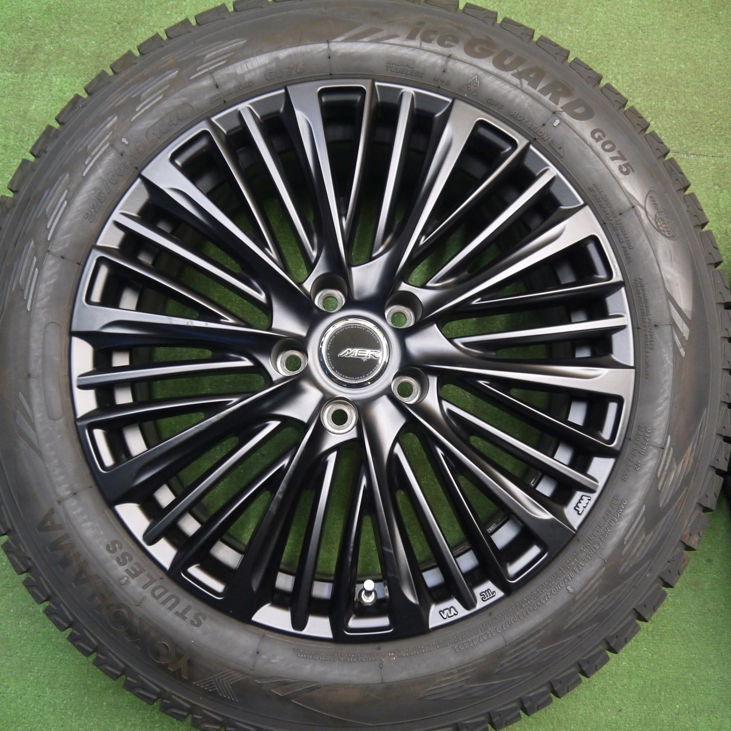 バリ溝！23年！キレイ！9.5分★LEHRMEISTER PREMIX MER-X 225/60R18 スタッドレス ヨコハマ アイスガード G075 レアマイスター プレミックス 18インチ PCD114.3/5H★6012105Hス