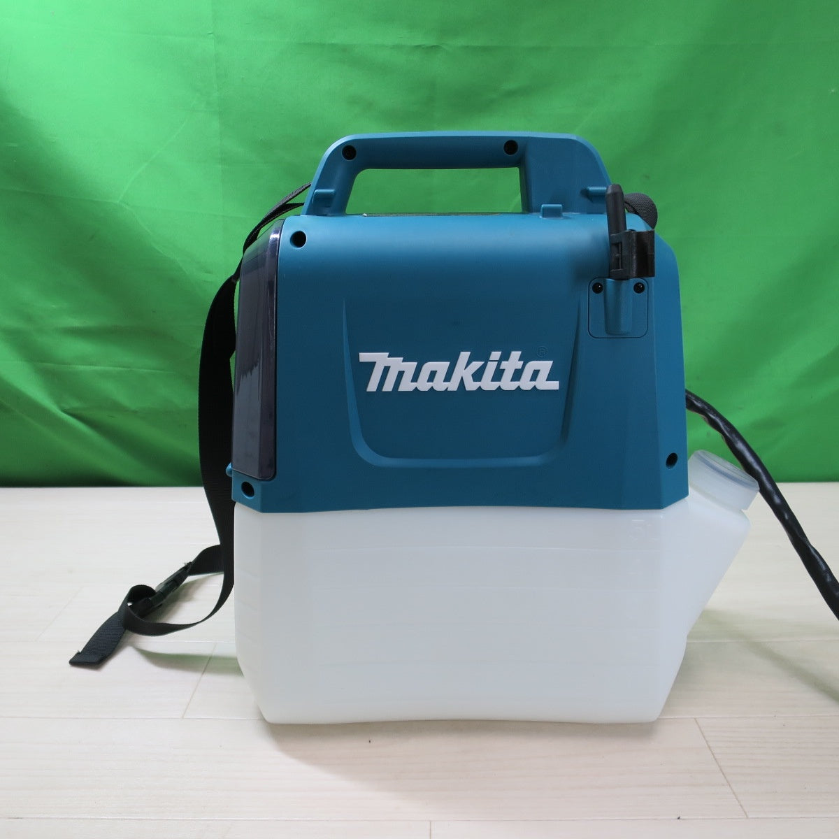 [送料無料] キレイ☆マキタ 充電式 噴霧器 18V タンク容量 5L MUS054D 本体のみ 電動 工具☆