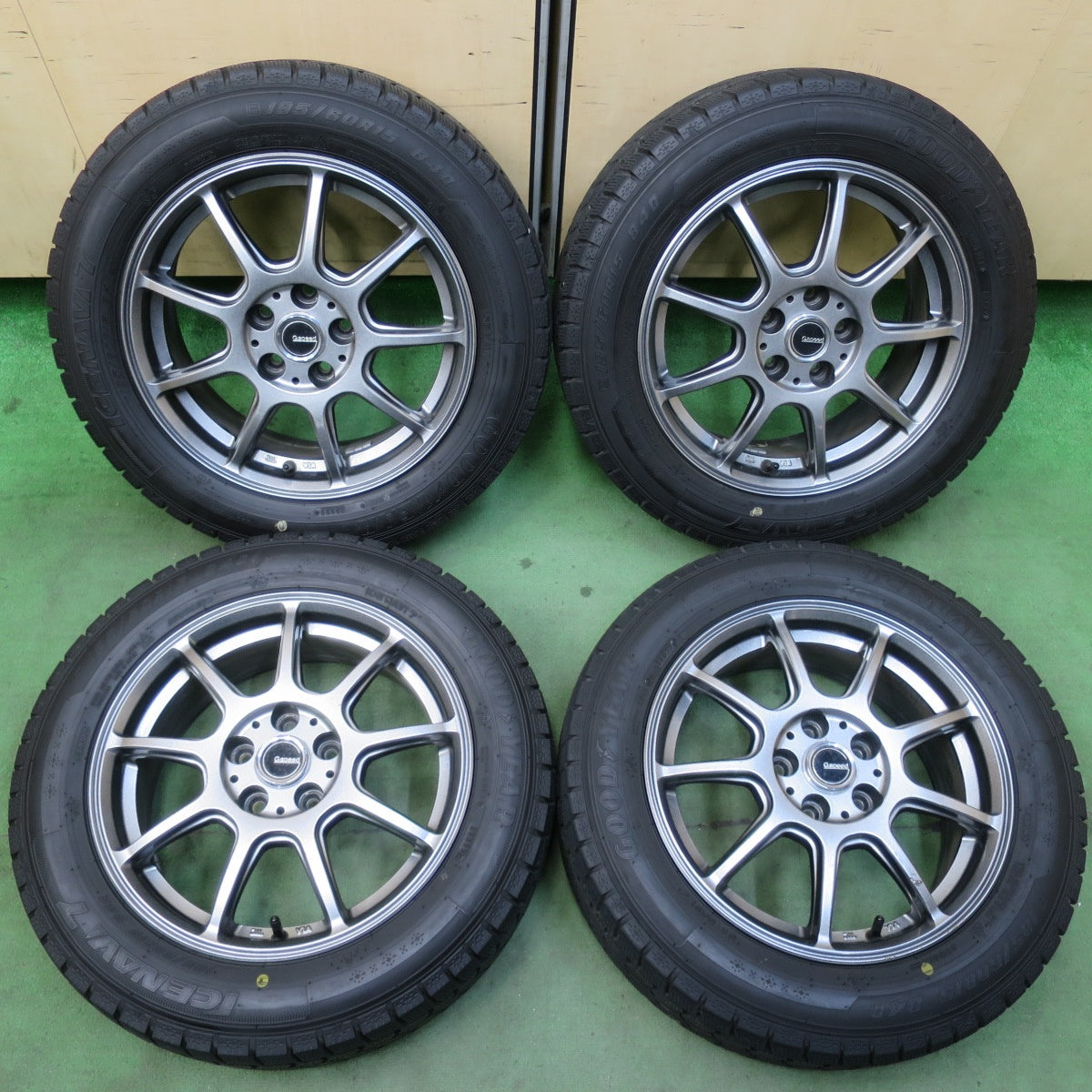 バリ溝！22年！キレイ！9.5分★シエンタ 等 185/60R15 スタッドレス グッドイヤー アイスナビ7 G.speed Gスピード 15インチ PCD100/5H★5122703イス