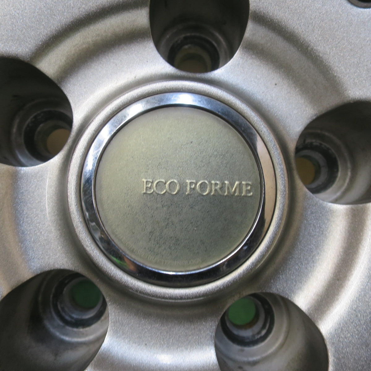 バリ溝！24年！キレイ！9.5分◎スタッドレス 215/60R16 ブリヂストン ブリザック VRX2 ECO FORME SE-12 エコフォルム 16インチ PCD114.3/5H◎6081110IMス