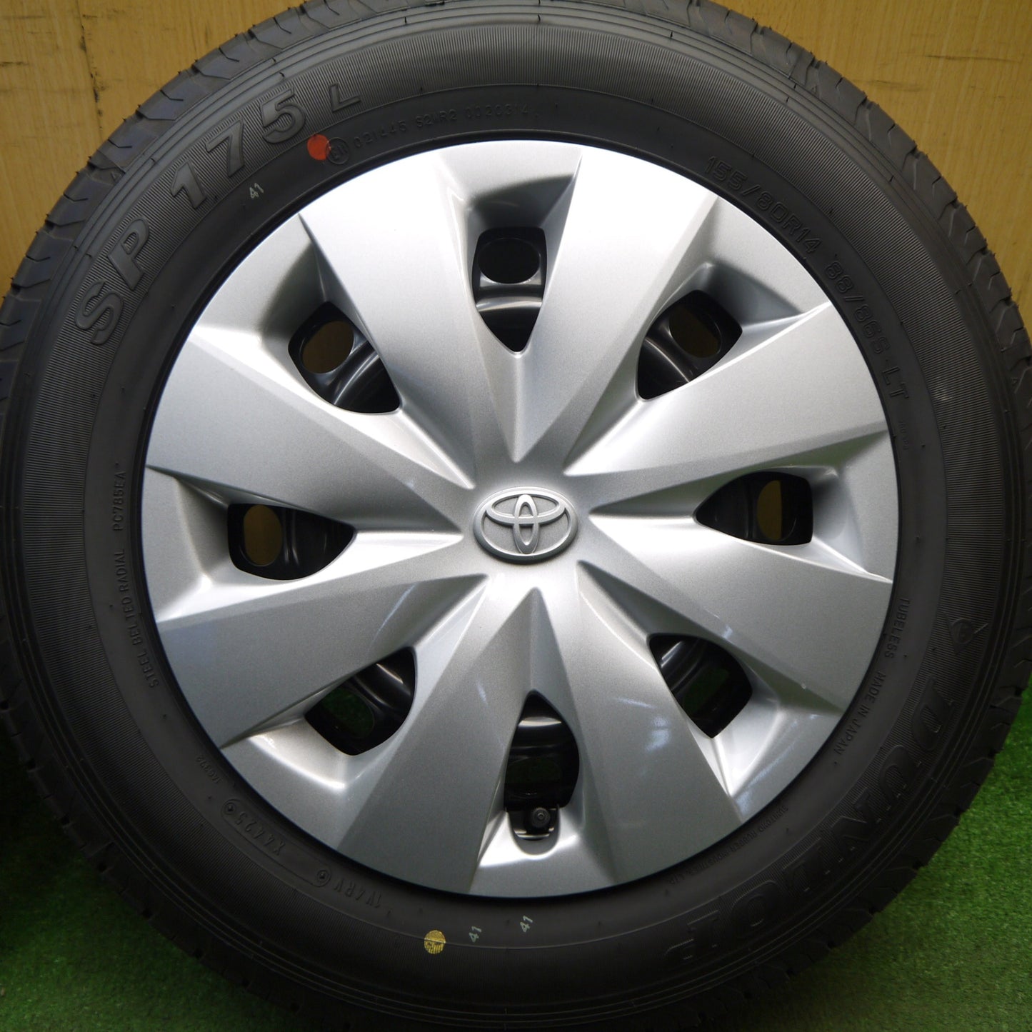 新車外し！25年★トヨタ プロボックス 純正 スチール 155/80R14 88/86S ダンロップ SP175L 14インチ PCD100/4H★6032513Hノ