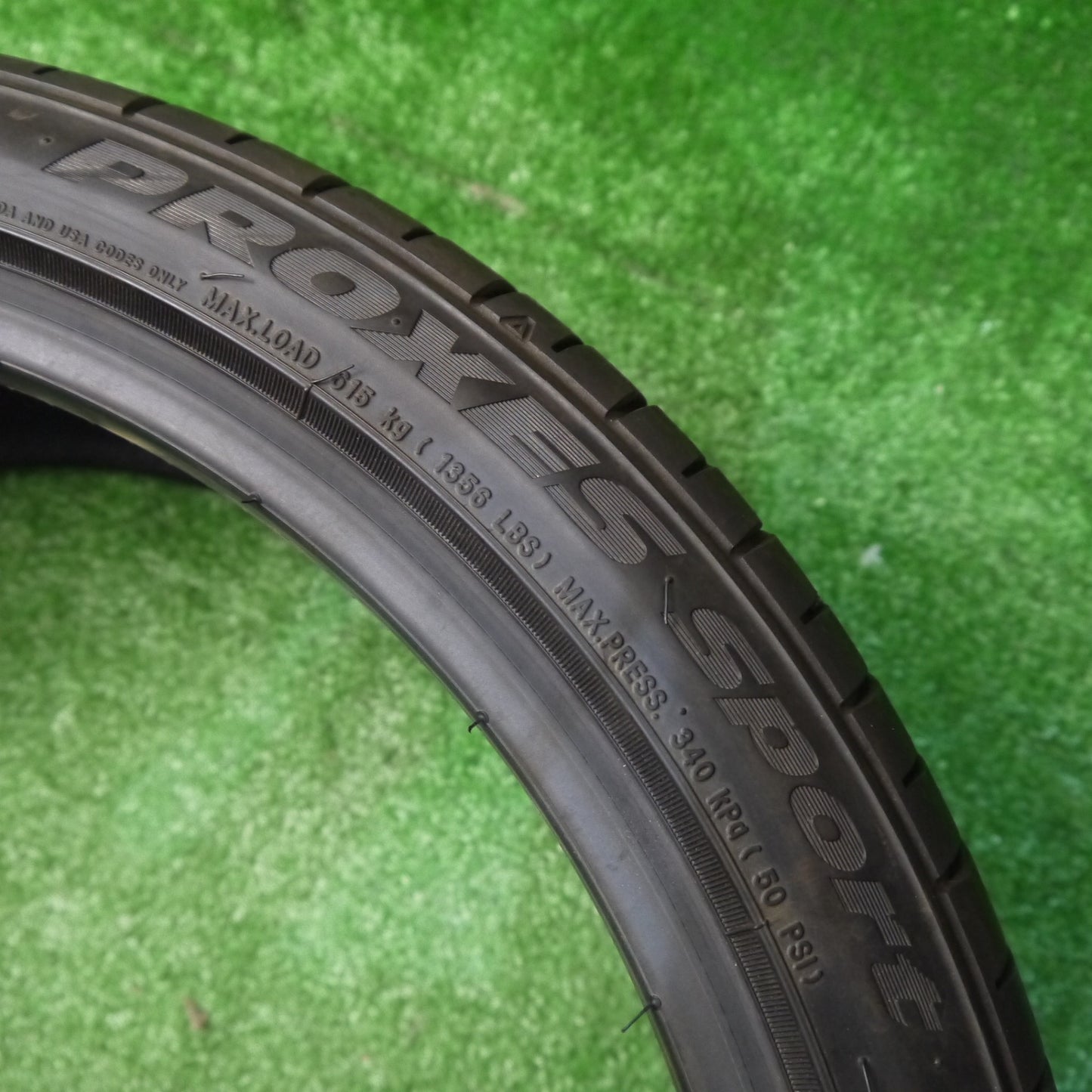 バリ溝！9分！2本★235/35R19 トーヨー プロクセス スポーツ PROXES Sport 19インチ タイヤ ポルシェ 911 カレラ ボクスター ケイマン 等★6052203KKノタ