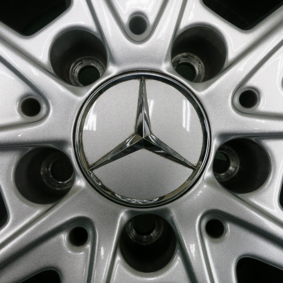 *送料無料* バリ溝！21年！キレイ！9.5分★ベンツ Aクラス W177 純正 205/60R16 スタッドレス ピレリ アイスアシンメトリコ プラス PCD112/5H★4063001NJス