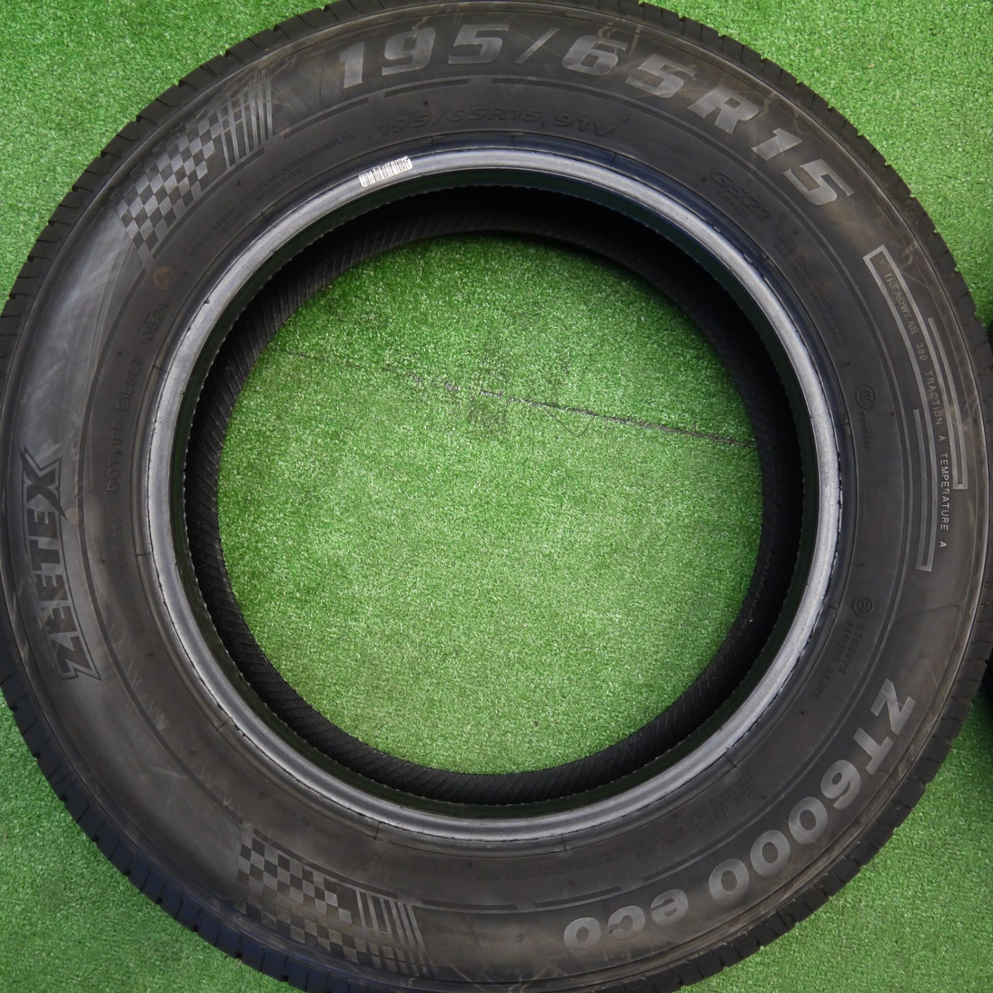 ほぼ未使用！24年★195/65R15 ジーテックス ZT6000 eco 15インチ タイヤ ノア プリウス セレナ ヴォクシー 等★5102901Hノタ