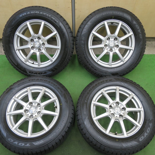 ほぼ未使用！24年！キレイ★スタッドレス 215/65R16 トーヨー ウインター トランパス TX ravrion ラブリオン 16インチ PCD114.3/5H★6022404TTス