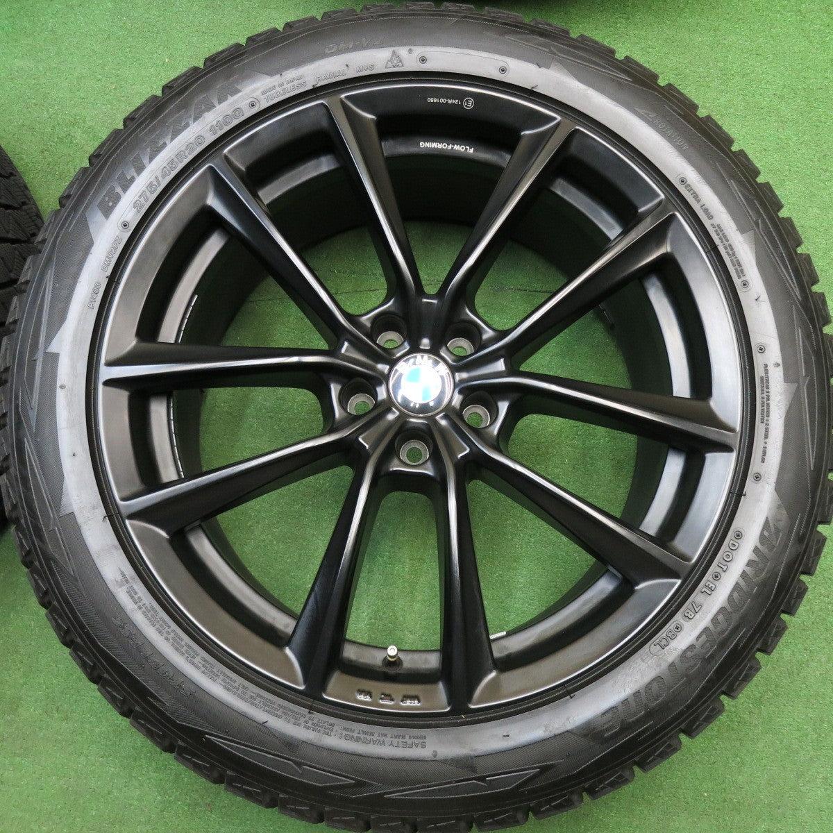 バリ溝！キレイ！9.5分★BMW 等 Breyton BR-1 275/45R20 スタッドレス ブリヂストン ブリザック DM-V2 20インチ ブレイトン PCD112/5H★6021507HAス
