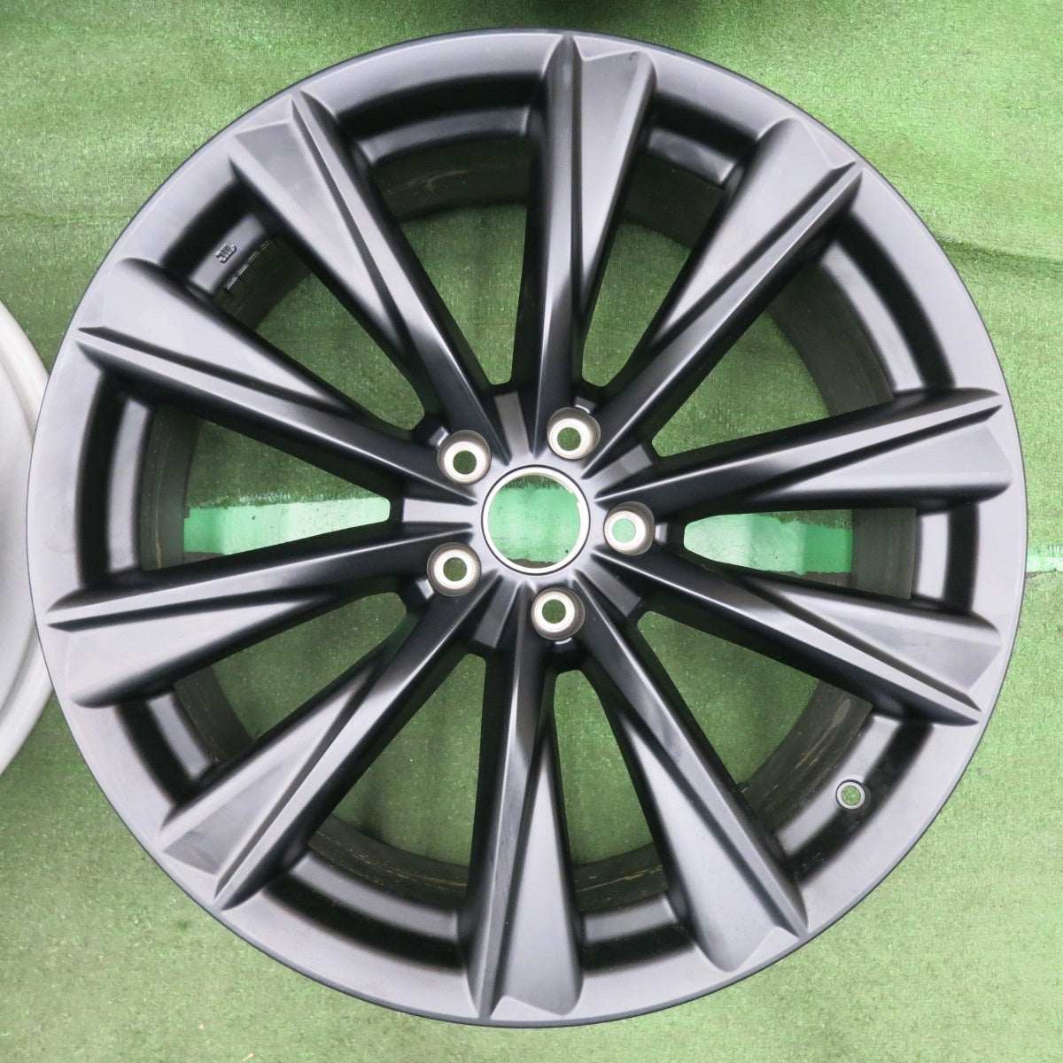 *送料無料* 新車外し★レクサス RX500h Fスポーツ パフォーマンス 純正 ホイール 21インチ 21×8J PCD114.3/5H★4060501NJホ