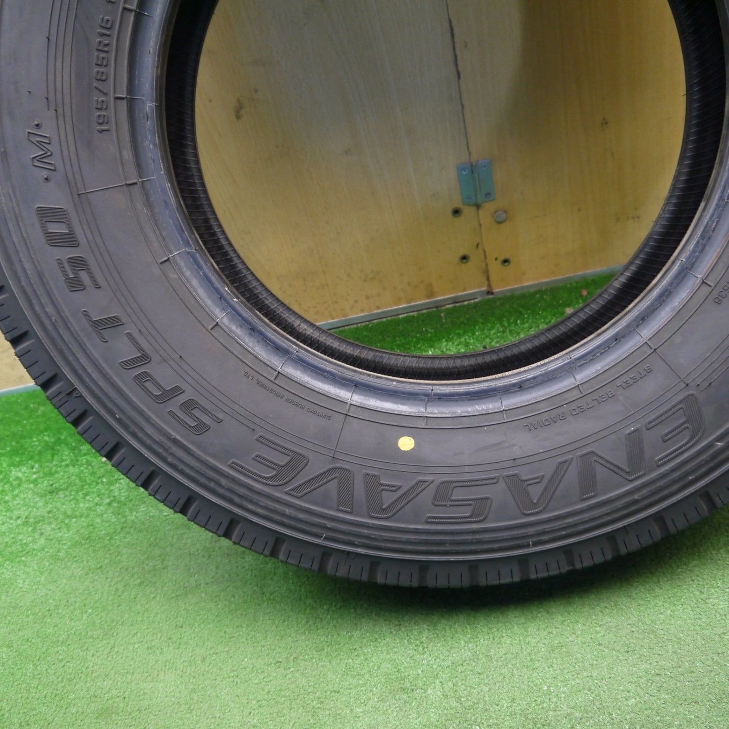 ほぼ未使用！24年！1本★トラック タイヤ 195/85R16 114/112N ダンロップ エナセーブ SPLT50 M 16インチ★6040303Hノタ