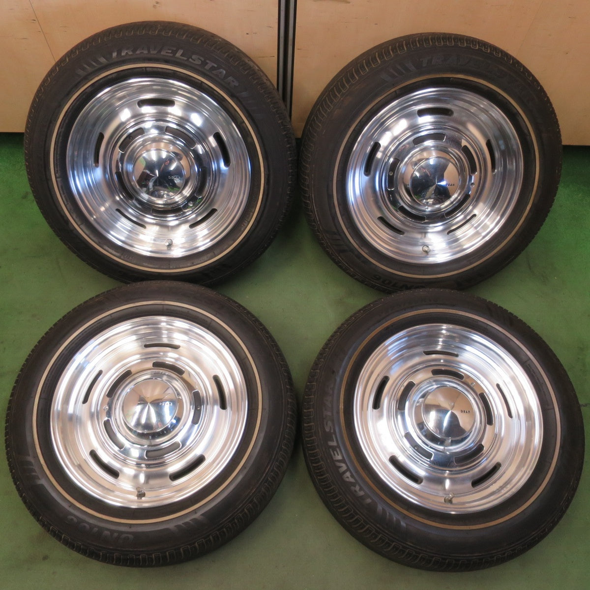 バリ溝！キレイ！9.5分◎DEAN CC3 CRIMSON 225/60R16 トラベルスター UN106 ディーン クリムソン 16インチ PCD139.7/6H◎6061004イノ