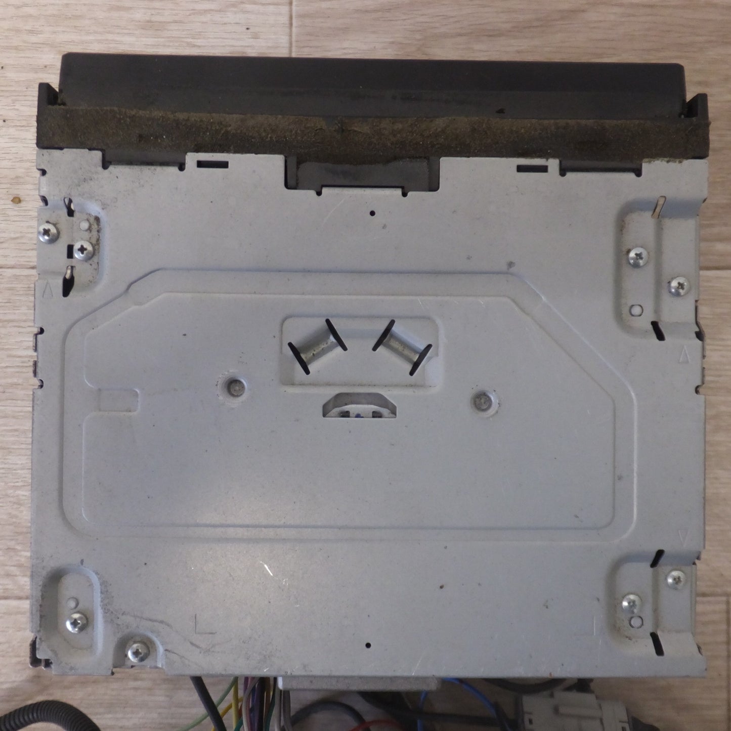 [送料無料] ★カロッツェリア carrozzeria AV一体型メモリーナビゲーション 楽ナビ AVIC-RZ22[8]★