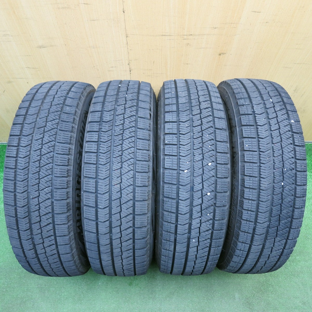 4本価格★スタッドレス 175/70R14 ブリヂストン ブリザック VRX2 BALMINUM DS-M バルミナ 14インチ PCD100/4H★6032802HAス