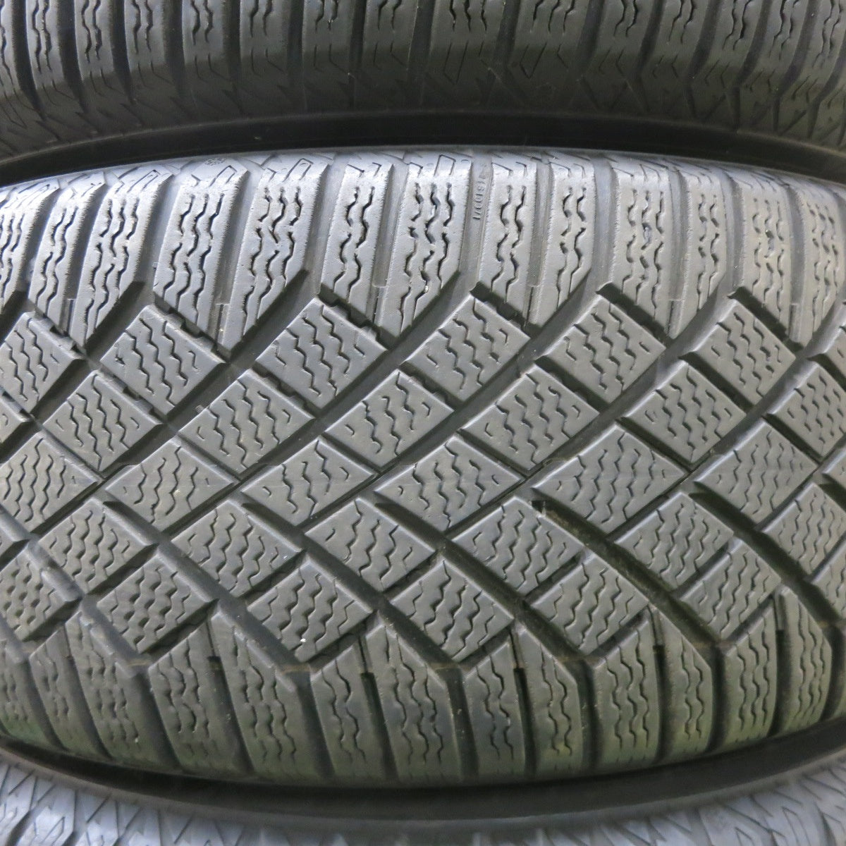希少！キレイ！22年★ベンツ N293 EQC 純正 235/55R19 255/50R19 スタッドレス コンチネンタル バイキングコンタクト7 19インチ PCD112/5H★6011203ナス