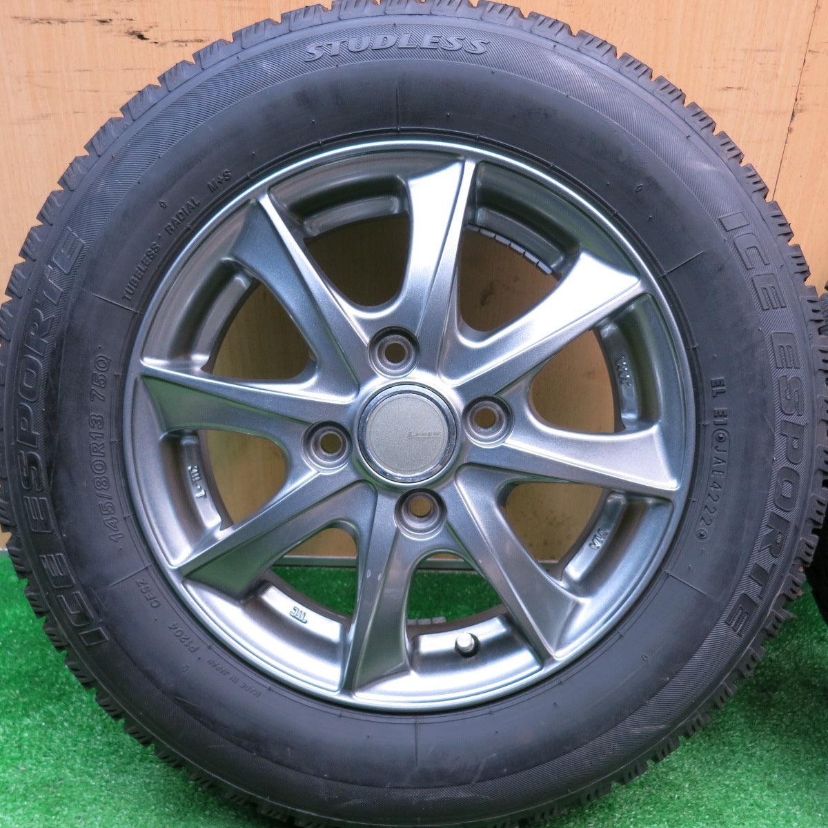 バリ溝！22年！9.5分以上★スタッドレス 145/80R13 アイスエスポルテ LEBEN BX レーベン 13インチ PCD100/4H★5123108HAス
