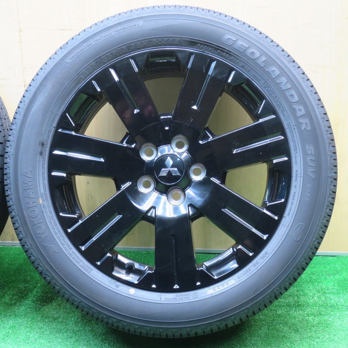 新車外し！25年★三菱 デリカ D:5 シャモニー 純正 ENKEI 225/55R18 ヨコハマ ジオランダー SUV G055 G055E 18インチ エンケイ D5 PCD114.3/5H★5102403NJノ