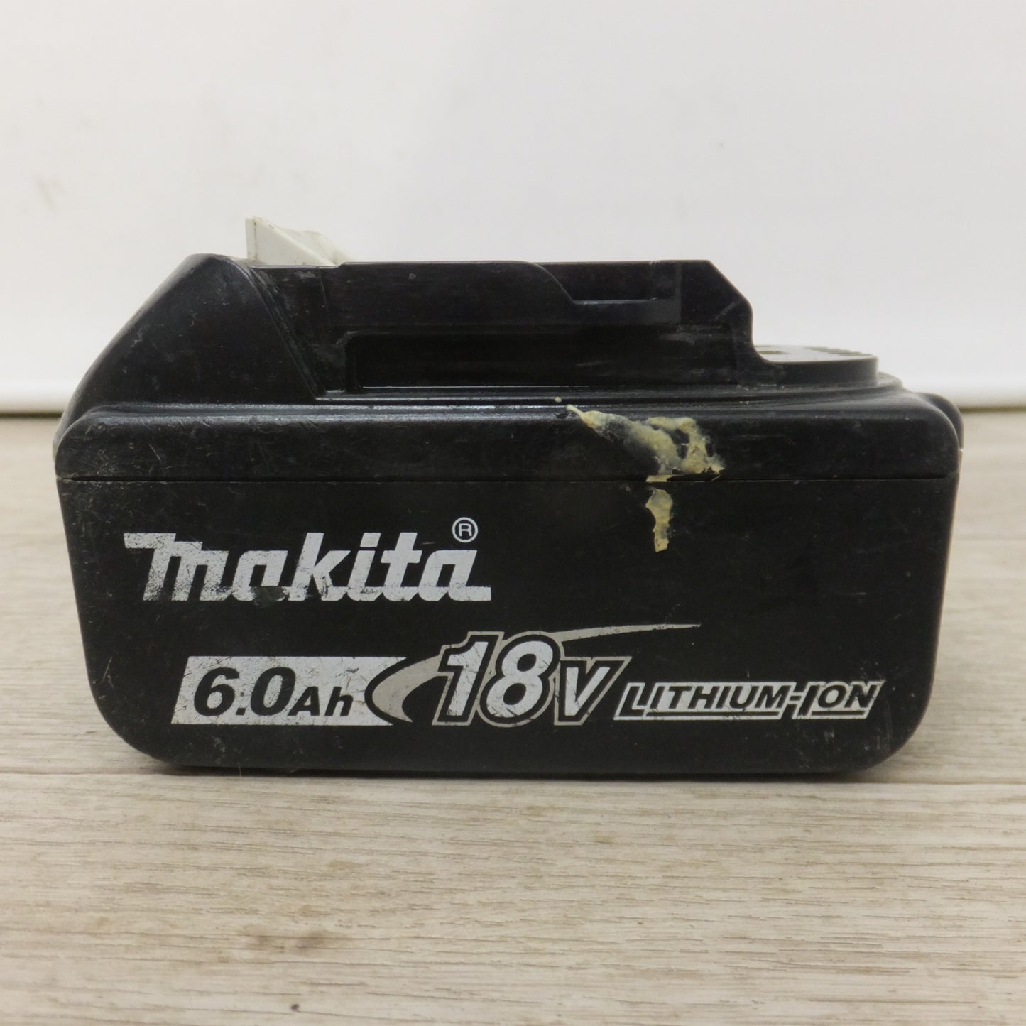 [送料無料] ★マキタ makita バッテリ BL1860B　DC18V 6.0Ah 108Wh Li-ion20　雪マーク(2)★