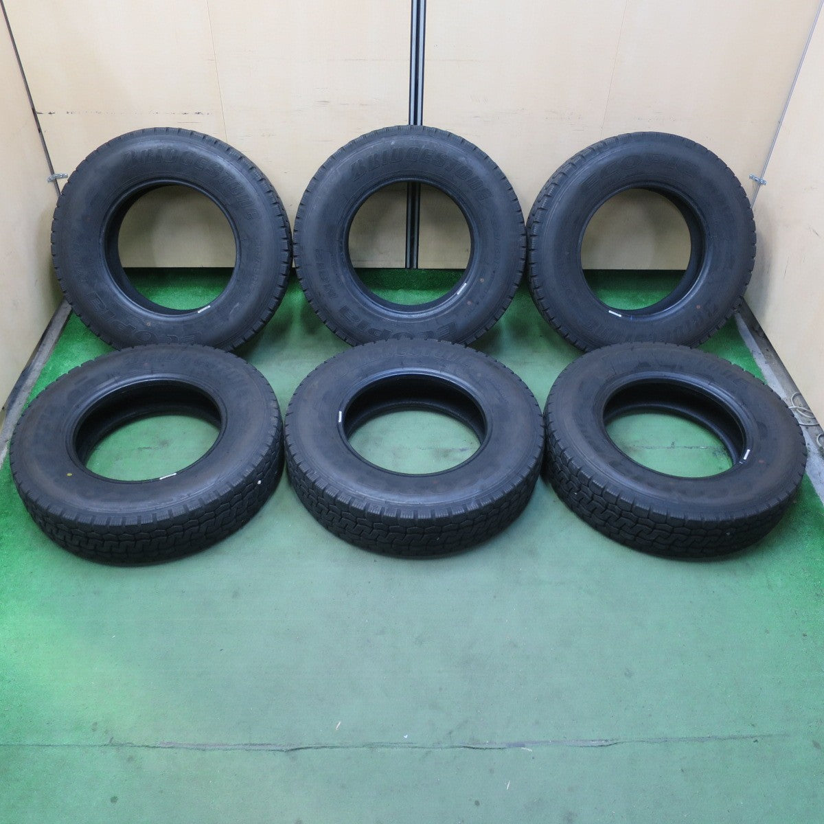 バリ溝！25年！9分！6本★トラック タイヤ 205/85R16 117/115N ブリヂストン エコピア M812 ミックス オールシーズン 16インチ★5102306イスタ