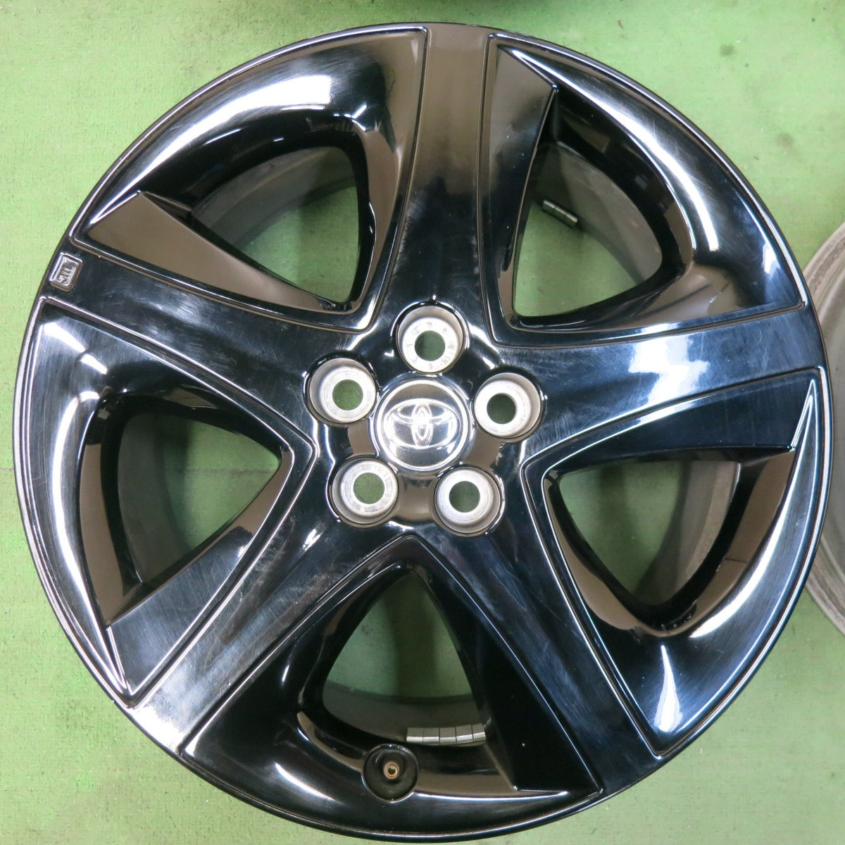 4本価格★トヨタ 50系 プリウス ツーリング 純正 ホイール 17インチ 17×7J PCD100/5H★5061112SYホ