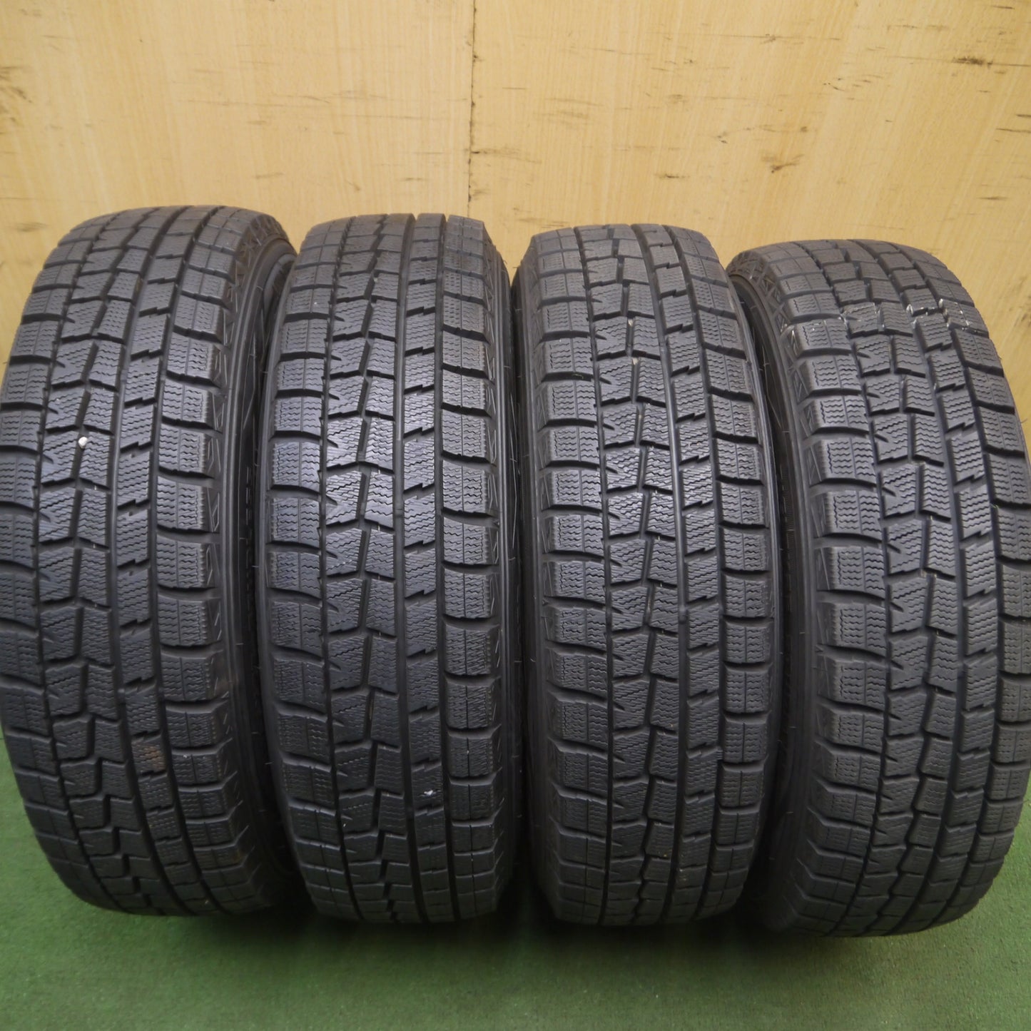 *送料無料* 超バリ溝！ほぼ10分★スタッドレス 165/70R14 ダンロップ ウインターマックス WM01 SIBILLA RZ シビラ 14インチ PCD100/4H★4060502Hス