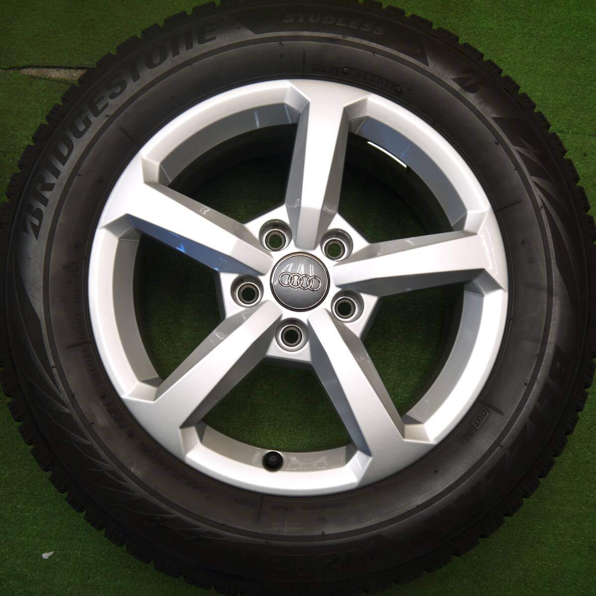 キレイ★アウディ Q2 純正 215/60R16 スタッドレス ブリヂストン ブリザック VRX2 16インチ PCD112/5H★5040405Hス