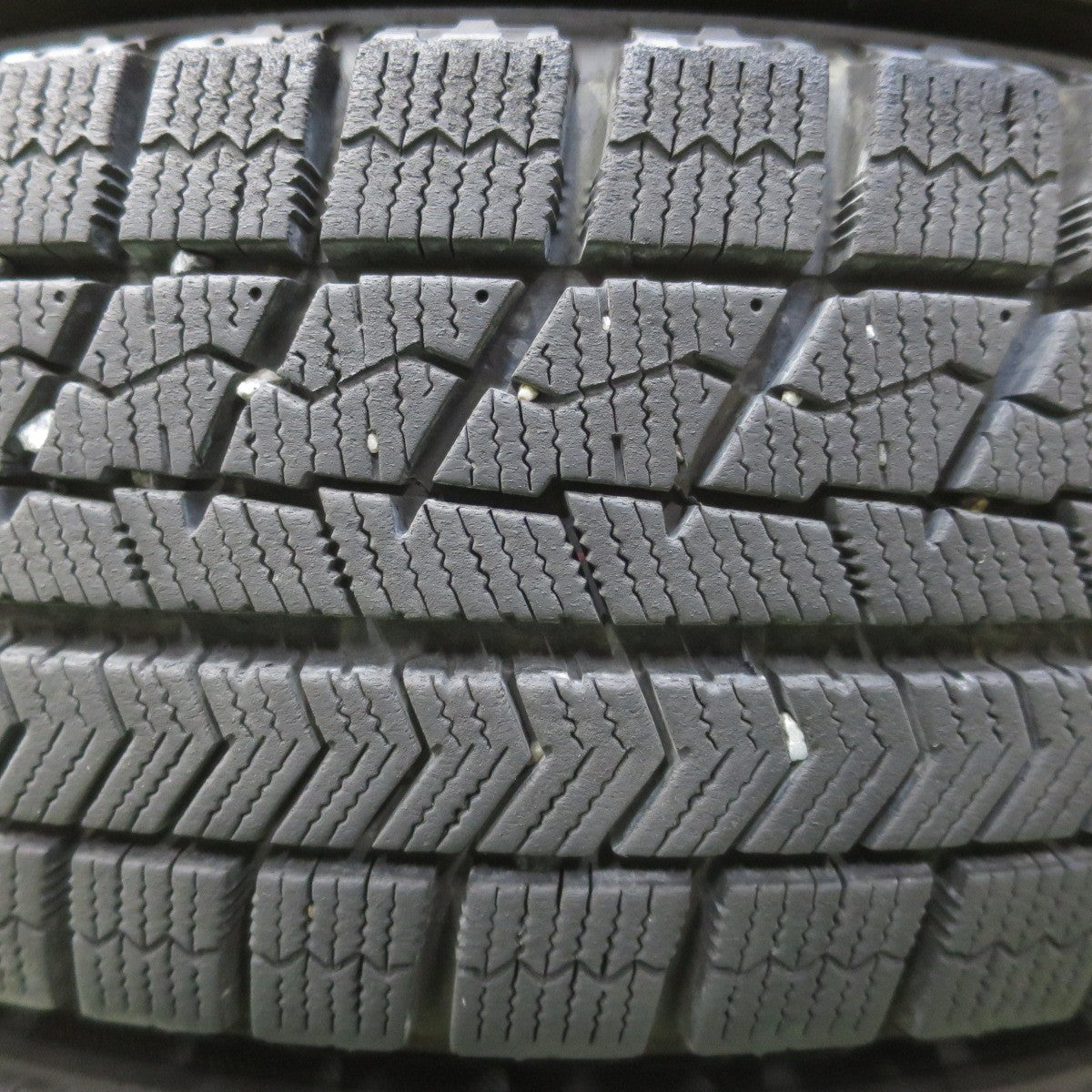 バリ溝！キレイ！8.5分★スタッドレス 155/65R14 ブリヂストン ブリザック VRX MANARAY SPORT マナレイ スポーツ 14インチ PCD100/4H★6060901イス