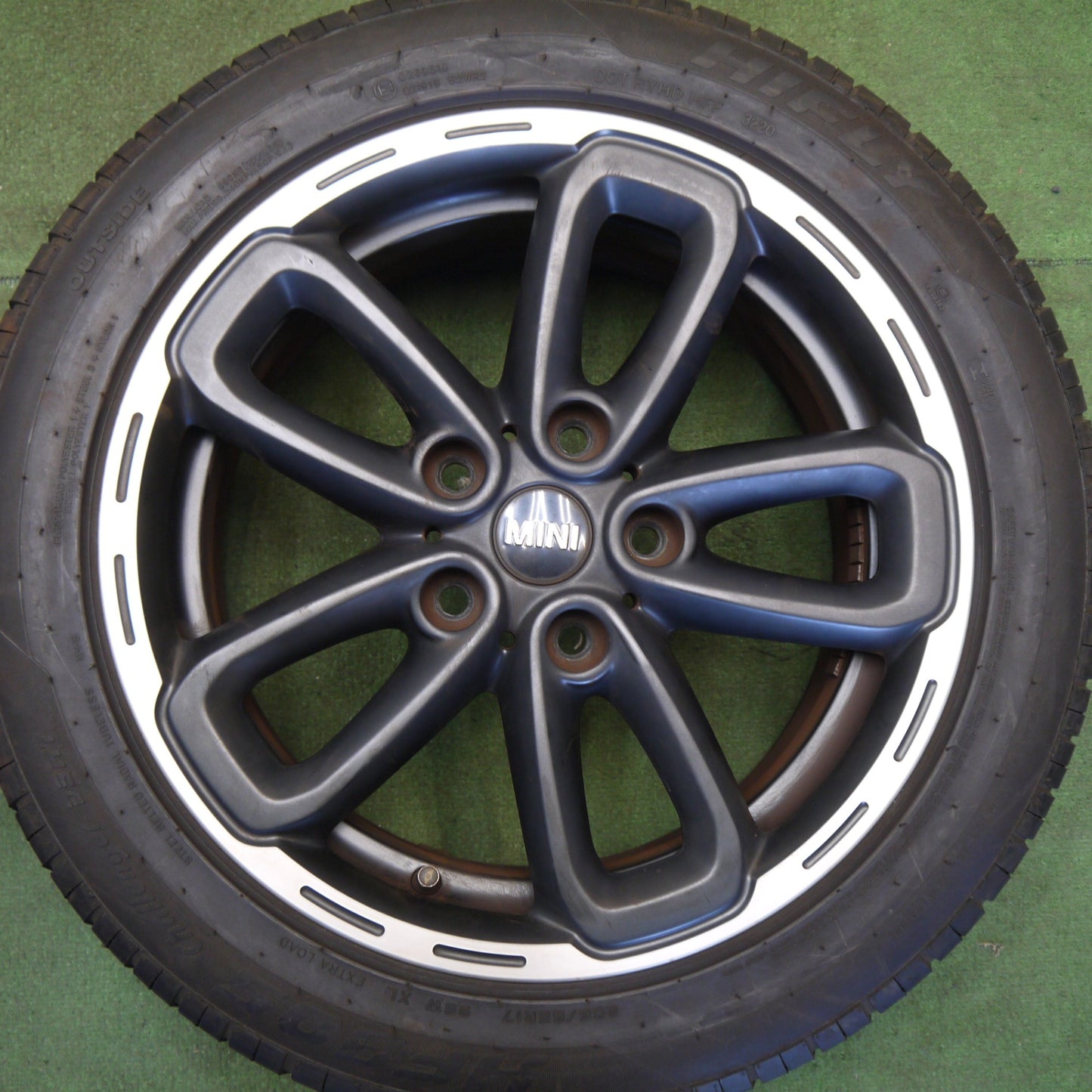 4本価格★MINI ミニ クロスオーバー 純正 205/55R17 ハイフライ HF805 17インチ PCD120/5H★6051809Hノ