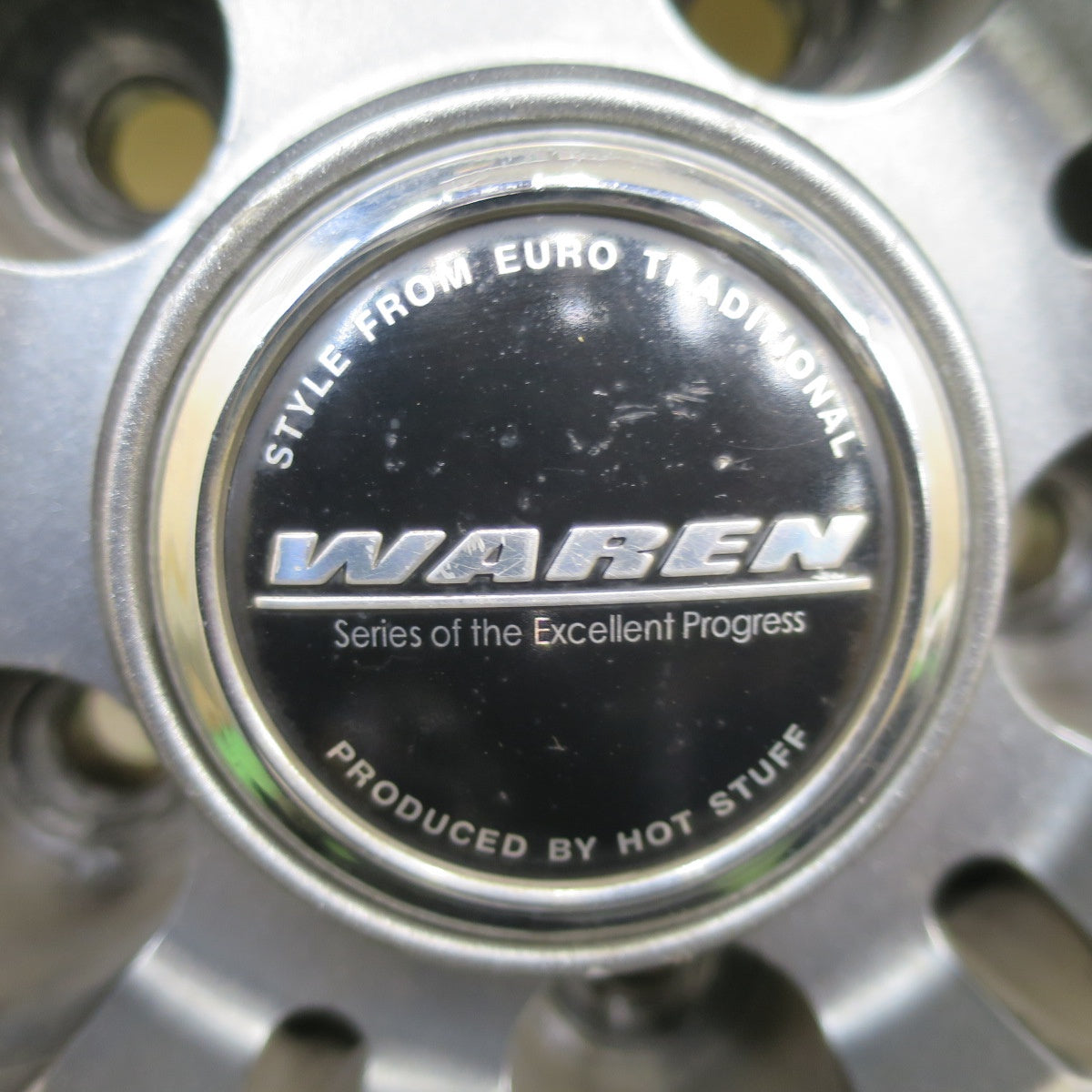バリ溝！キレイ！9分★スタッドレス 225/65R17 グッドイヤー アイスナビ SUV WAREN ヴァーレン 17インチ PCD114.3/5H★6013106ナス