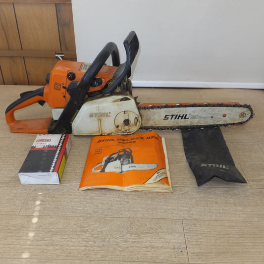 [送料無料] 岐阜発 ジャンク★スチール STIHL エンジンチェーンソー 021C★