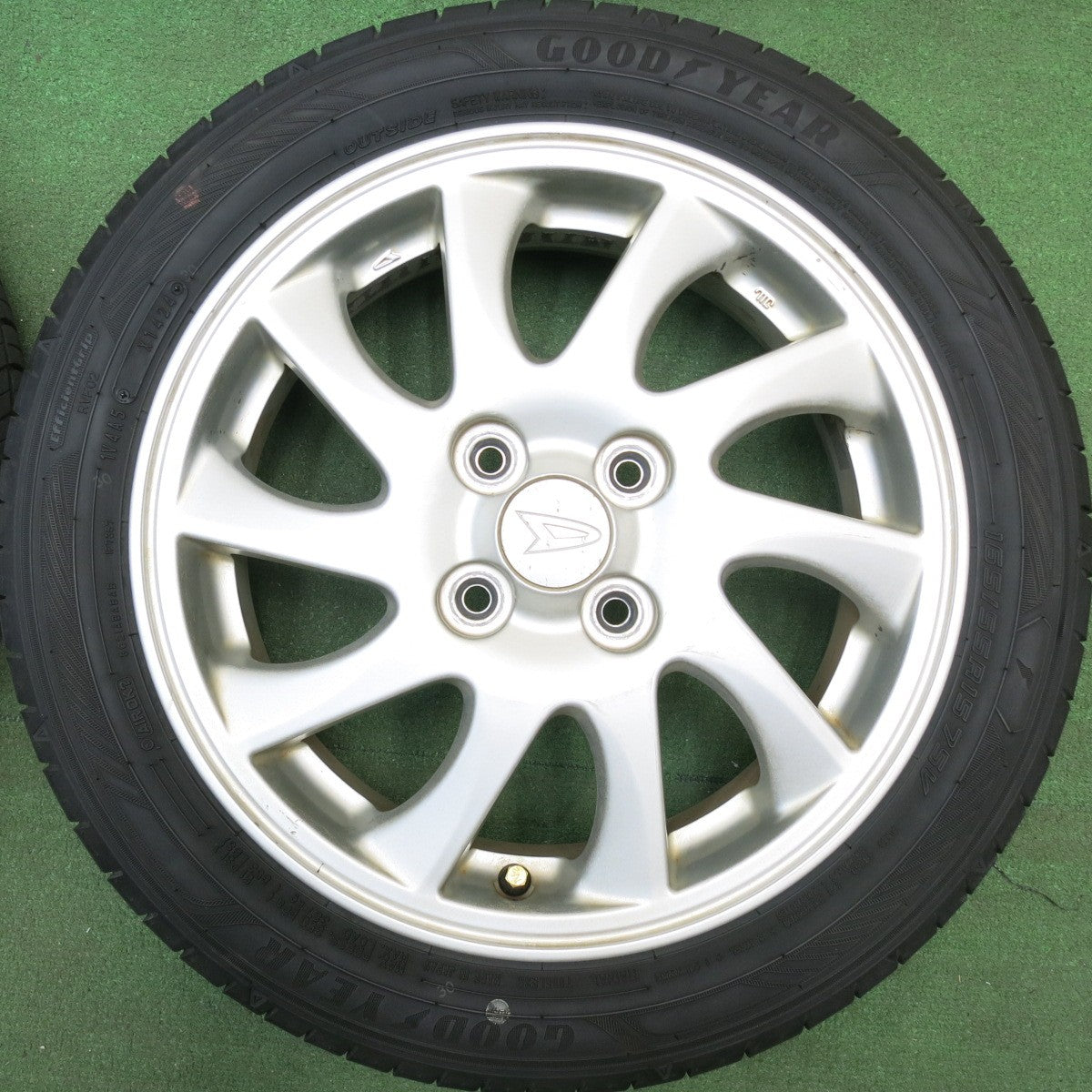 バリ溝！24年！9分★ダイハツ タント カスタム 純正 165/55R15 グッドイヤー EfficientGrip RVF02 15インチ PCD100/4H★6031407HAノ