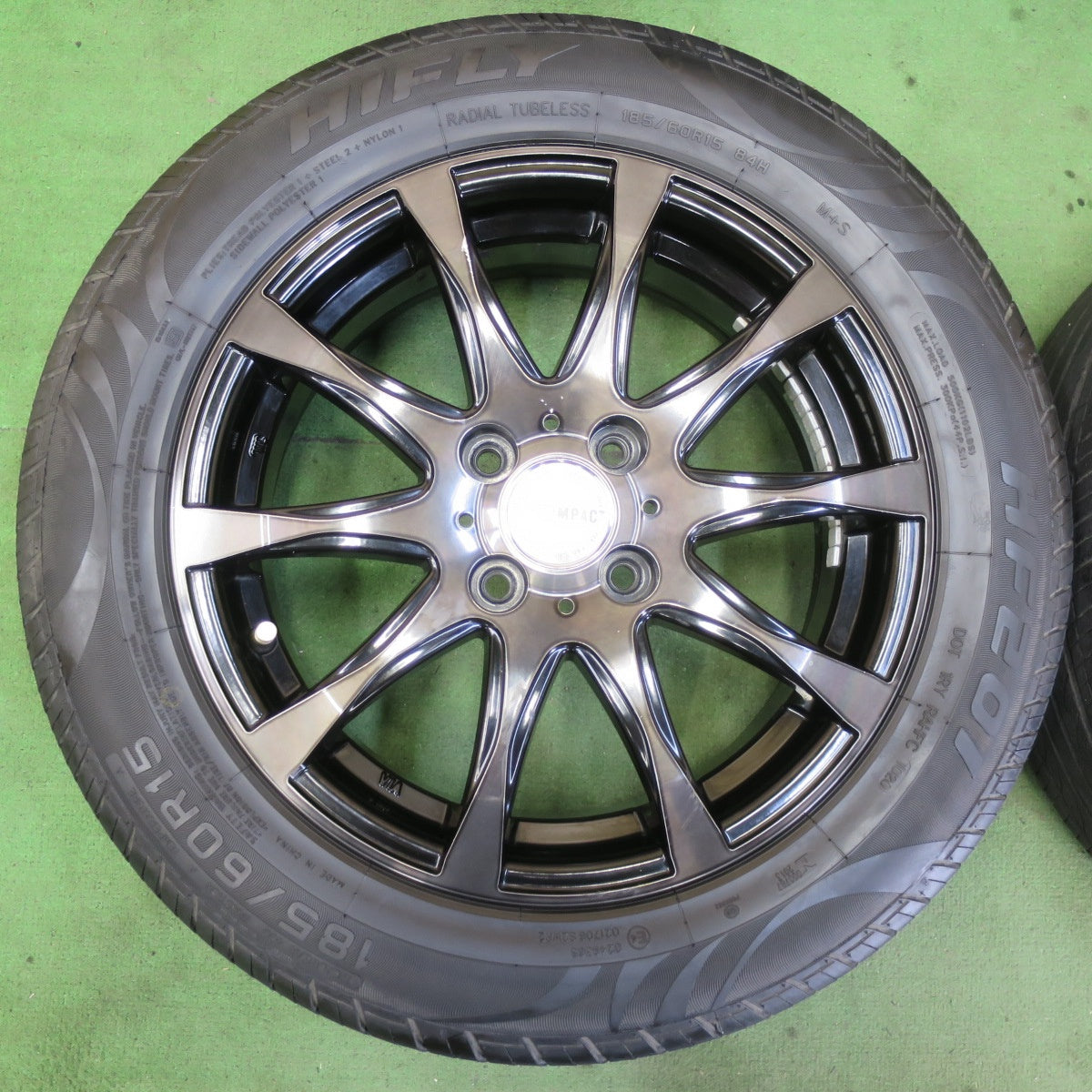 バリ溝！キレイ！8.5分★185/60R15 DEEP IMPACT WZ-8 ハイフライ HF201 ディープ インパクト 15インチ PCD100/4H★5062006イノ
