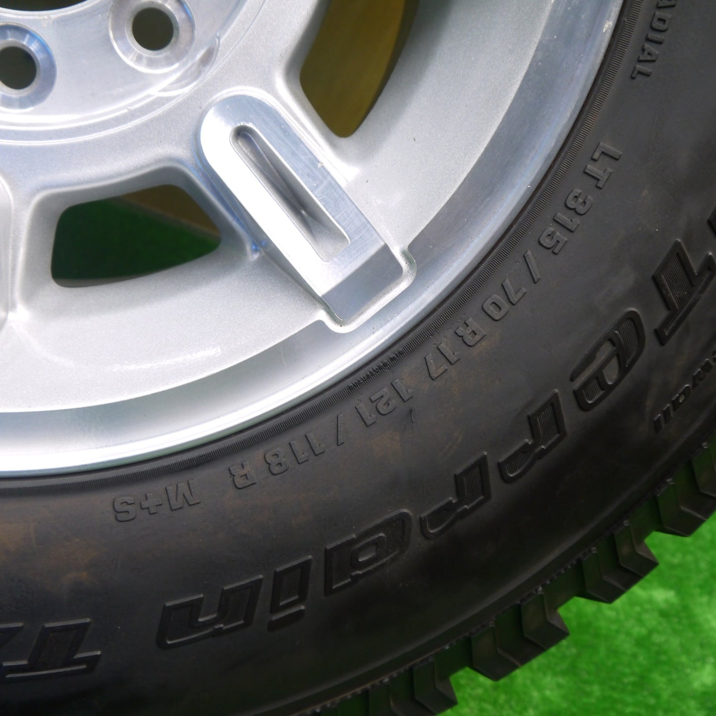 新車外し！1本★ハマー H2 純正 315/70R17 121/118R BFグッドリッチ All-Terrain T/A KO 17インチ PCD165.1/8H★5100801Hノ