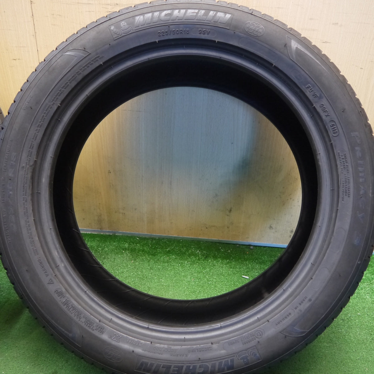4本価格◎225/50R18 ミシュラン プライマシー3 タイヤ 18インチ カローラ クロス CH-R アルファード ヴェルファイア 等◎6100203Hノタ