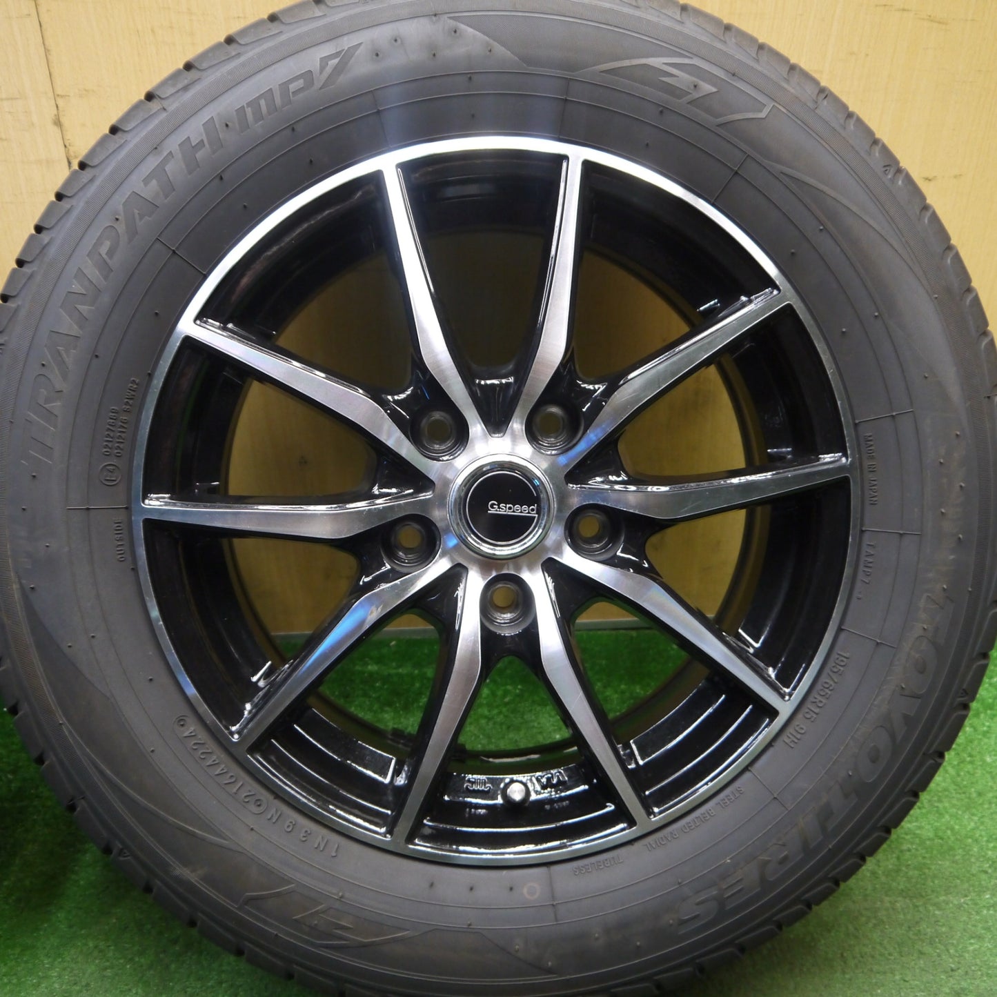 バリ溝！24年！9.5分★195/65R15 トーヨー トランパス MP7 G.speed Gスピード 15インチ PCD114.3/5H★6022005Hノ
