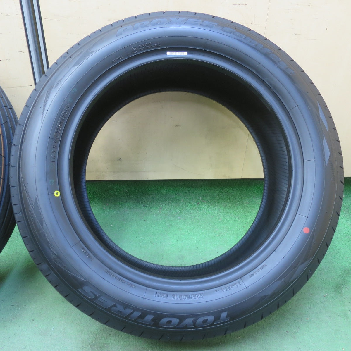 新車外し！25年★225/60R18 トーヨー プロクセス Comfort コンフォート 18インチ タイヤ  ハリアー RAV4 40系 アルファード ヴェルファイア 等★6041810イノタ