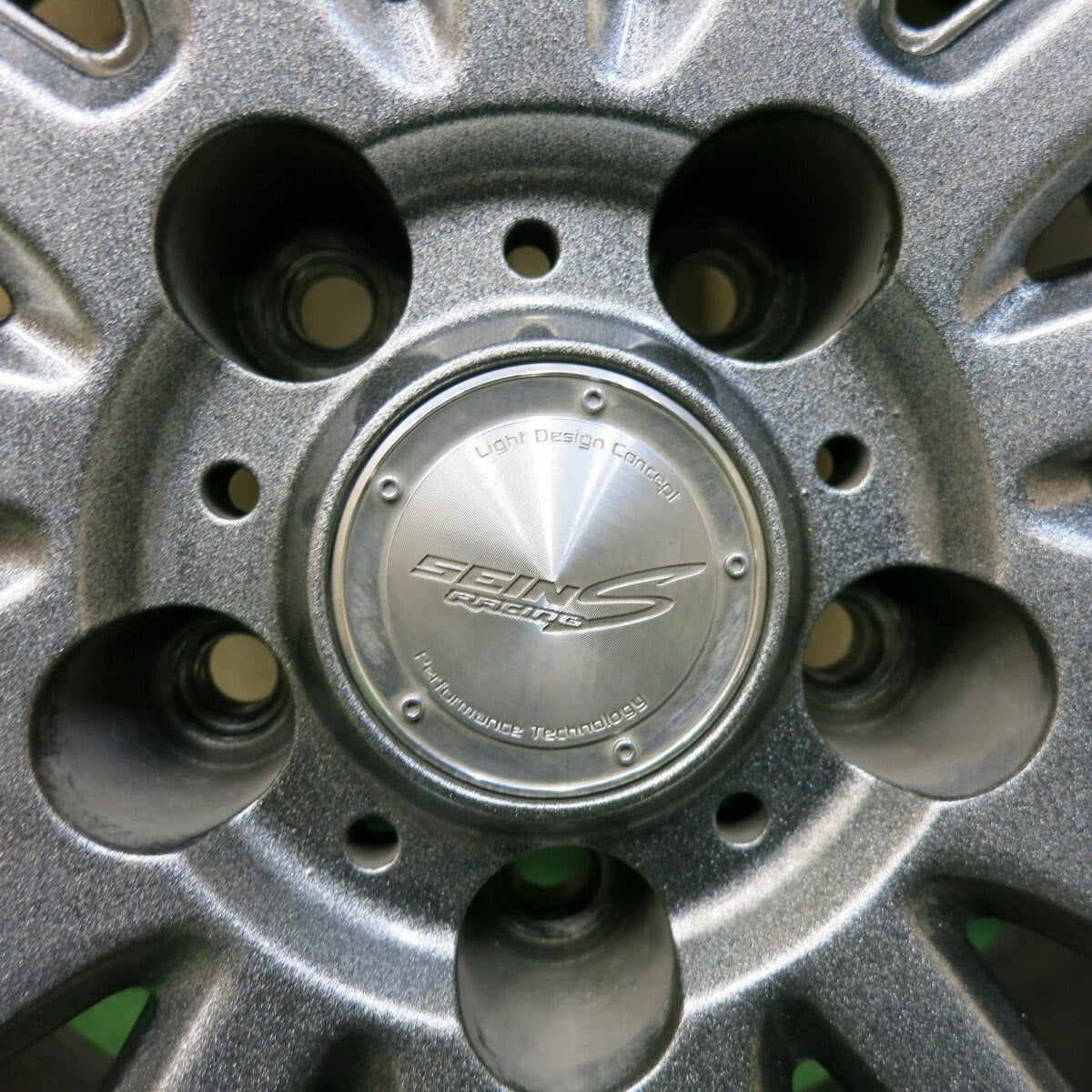 バリ溝！21年！キレイ！9.5分★スタッドレス 225/60R17 ブリヂストン ブリザック VRX2 SEIN RACING S 共豊 ザイン 17インチ PCD114.3/5H★4112711SYス