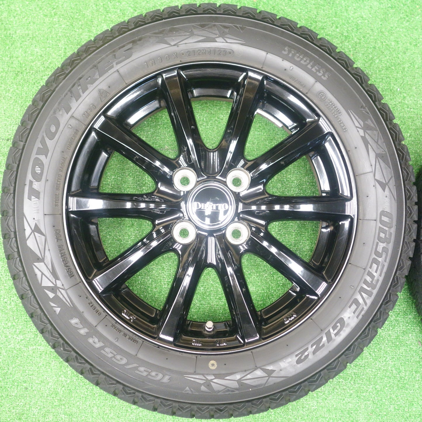 バリ溝！23年！9.5分以上★スタッドレス 165/65R14 トーヨー オブザーブ GIZ2 DILETTO ディレット 14インチ PCD100/4H★5122102KTス