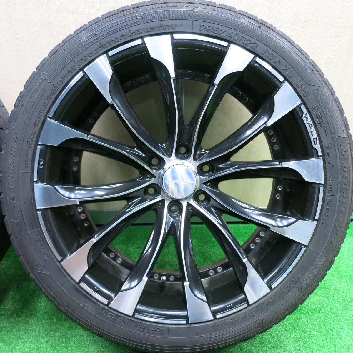 [送料無料] バリ溝！9分★WALD ジャレット 285/40R22 ヴァルド ナンカン NK UTILITY SP-7 22インチ PCD139.7/6H★4091203HAノ
